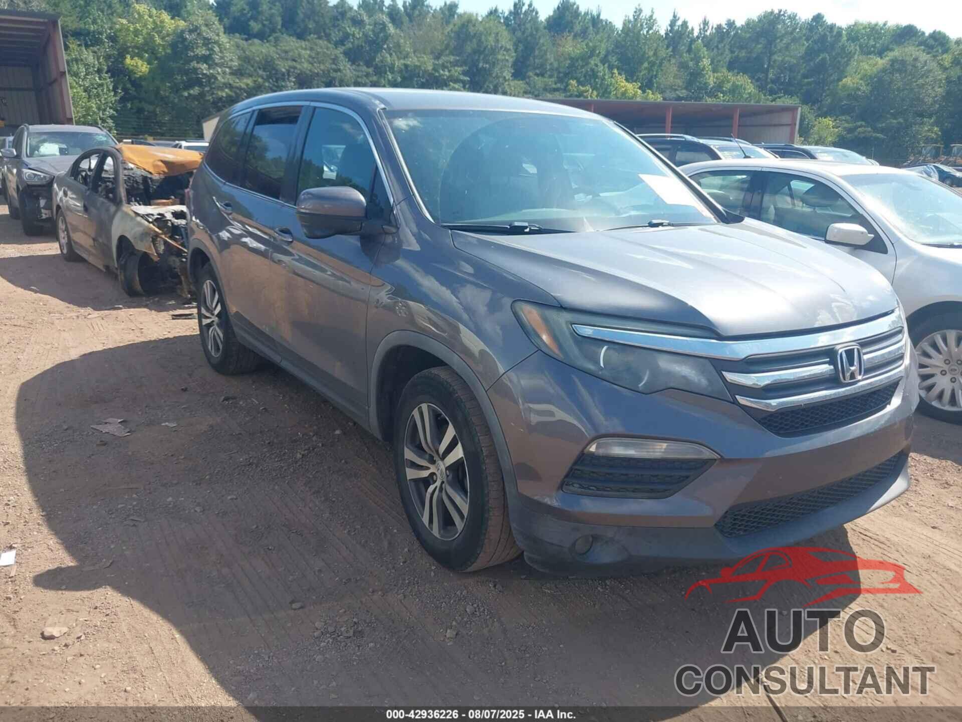 HONDA PILOT 2018 - 5FNYF5H33JB029895