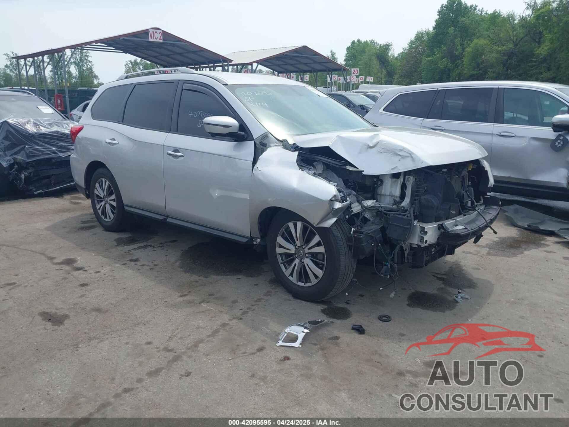 NISSAN PATHFINDER 2019 - 5N1DR2MN6KC642387
