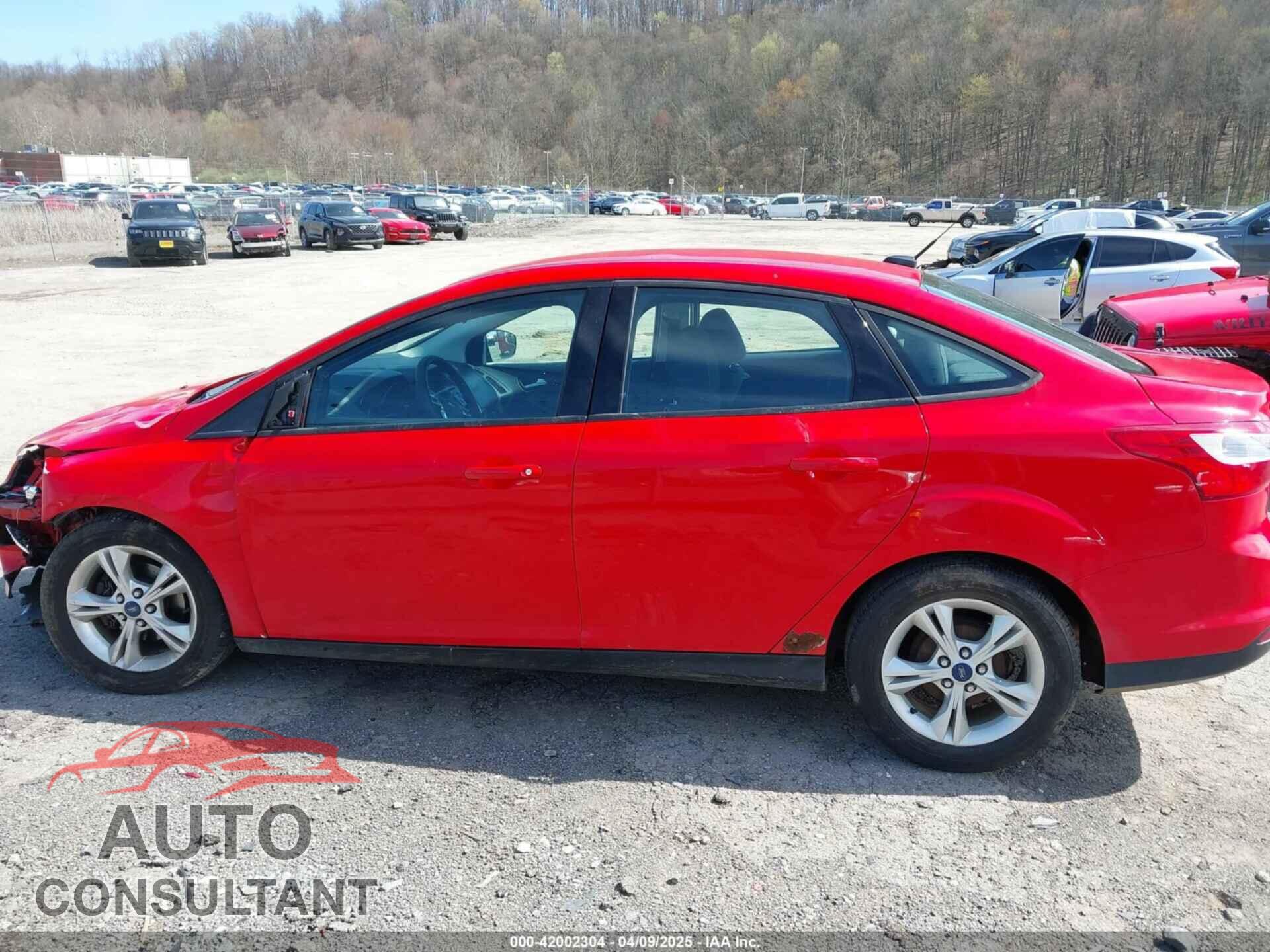 FORD FOCUS 2014 - 1FADP3F21EL346920