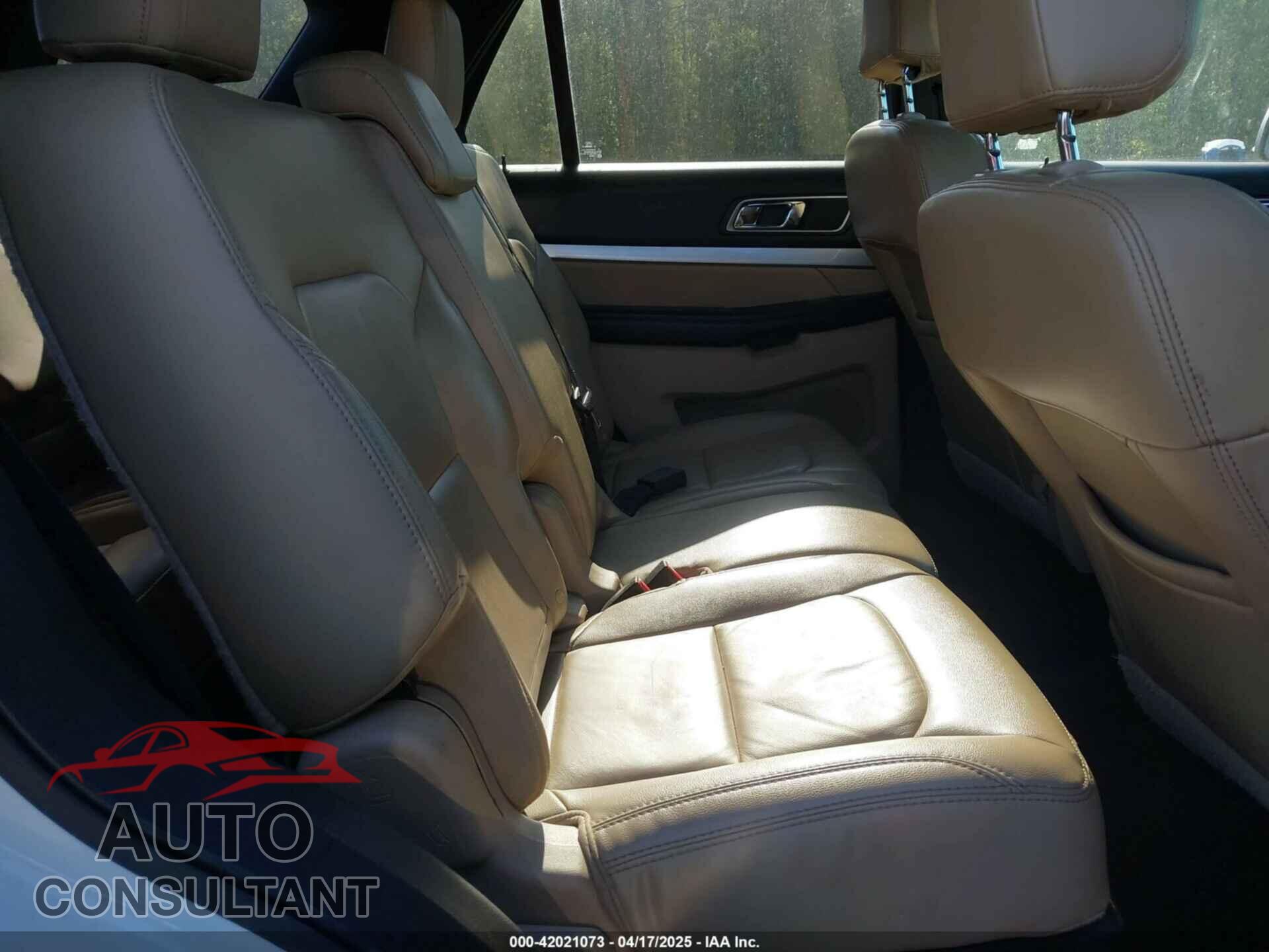 FORD EXPLORER 2017 - 1FM5K7D87HGE33175
