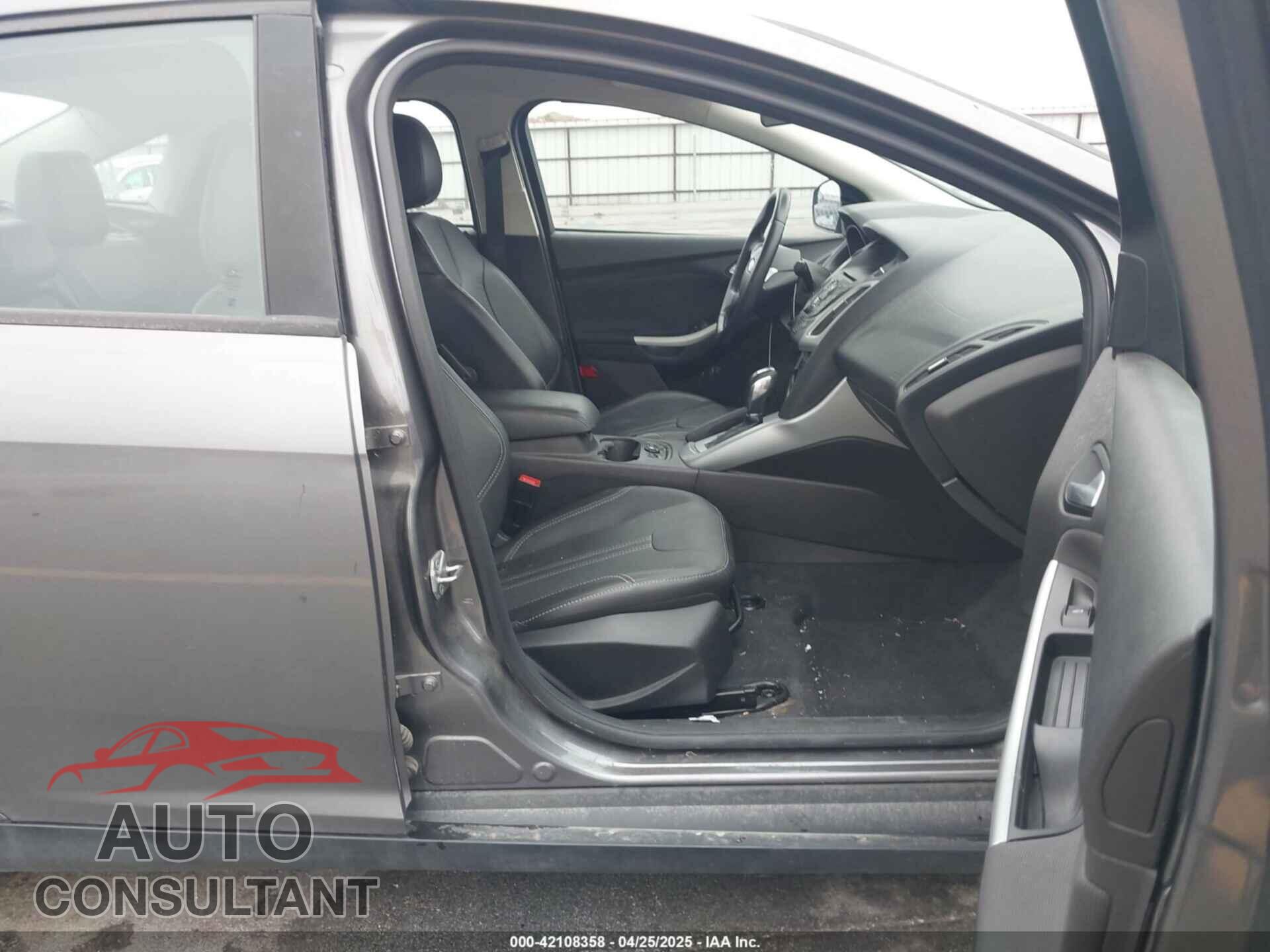 FORD FOCUS 2014 - 1FADP3F20EL194533