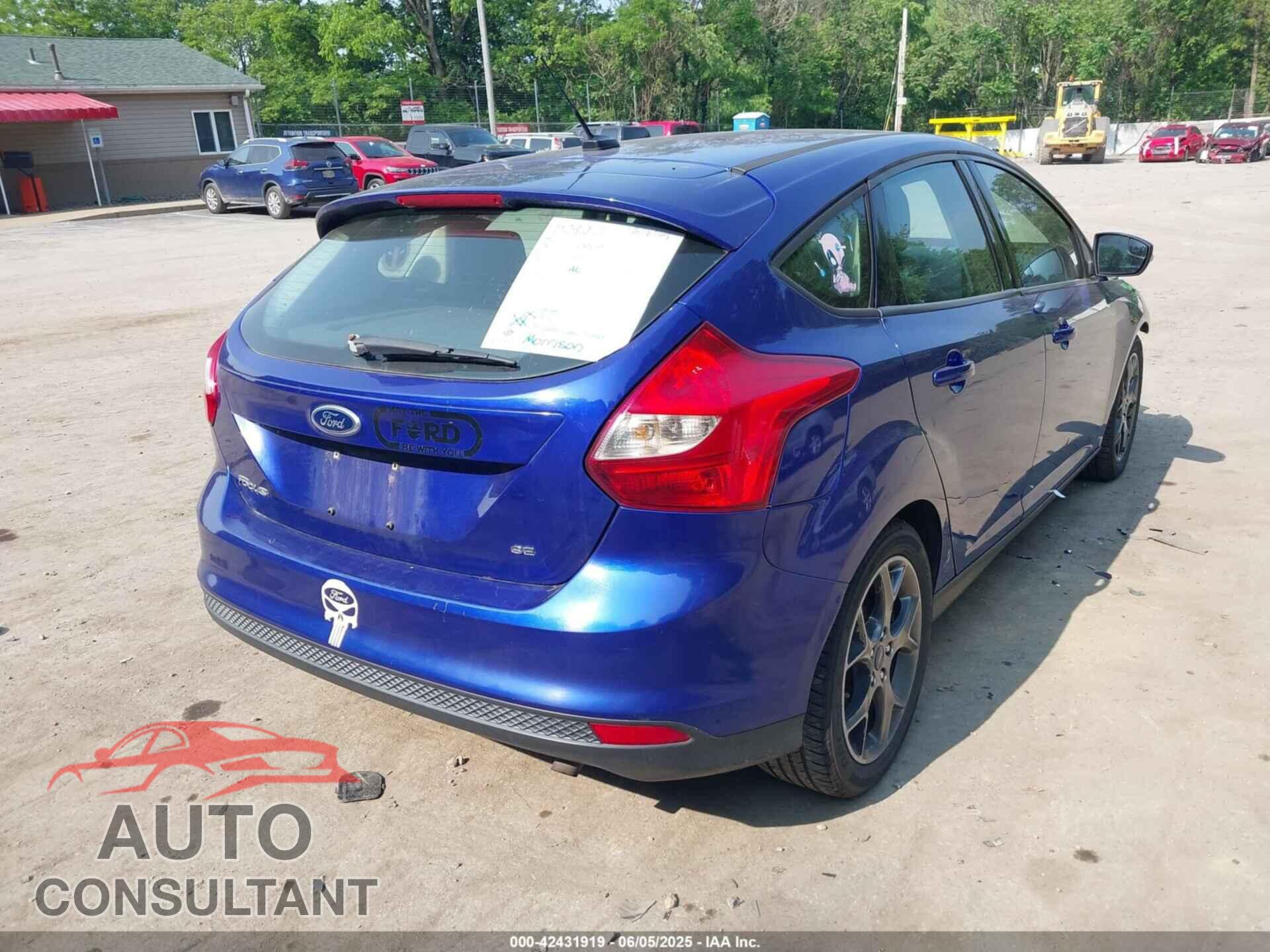 FORD FOCUS 2014 - 1FADP3K24EL404850