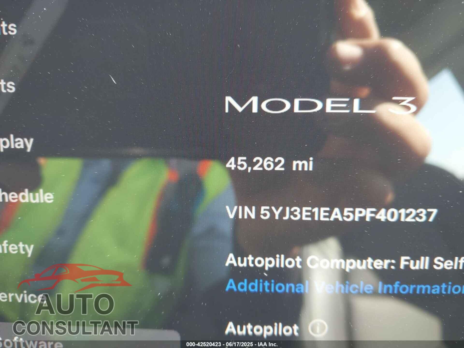 TESLA MODEL 3 2023 - 5YJ3E1EA5PF401237