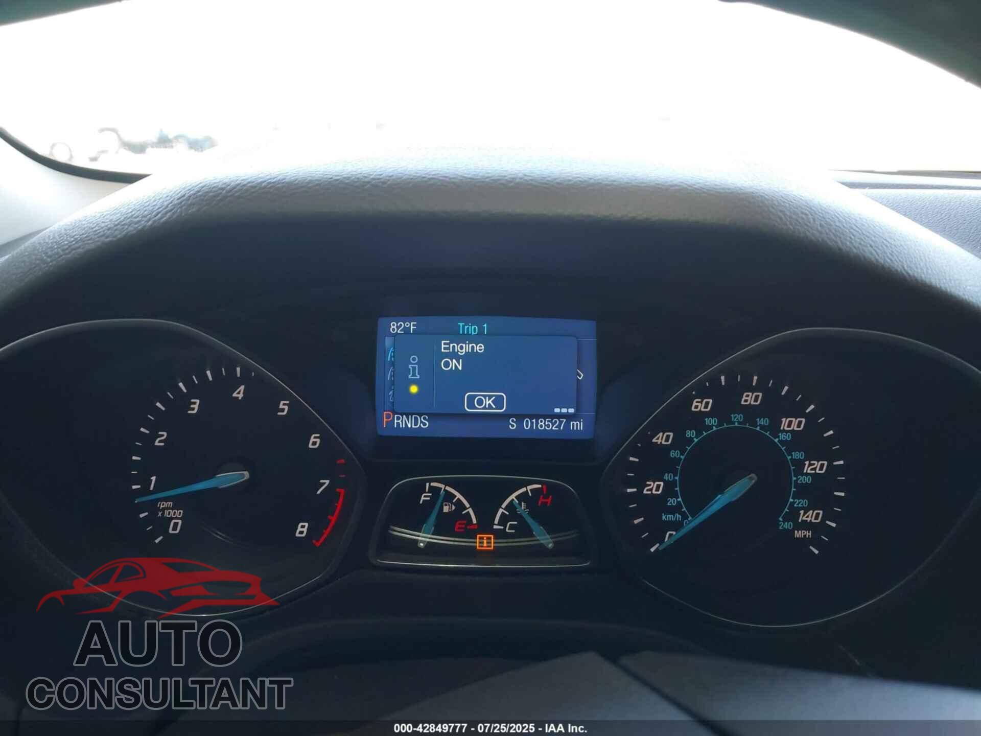 FORD FOCUS 2014 - 1FADP3F2XEL139328