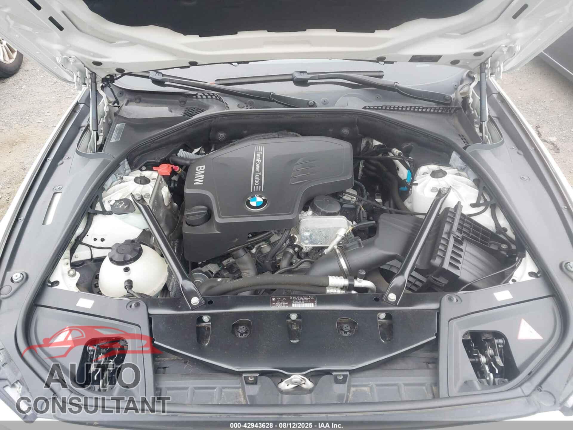 BMW 528I 2012 - WBAXH5C55CDW06187