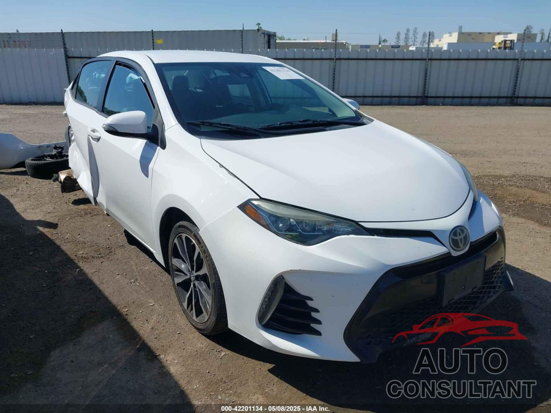 TOYOTA COROLLA 2017 - 5YFBURHE5HP679489