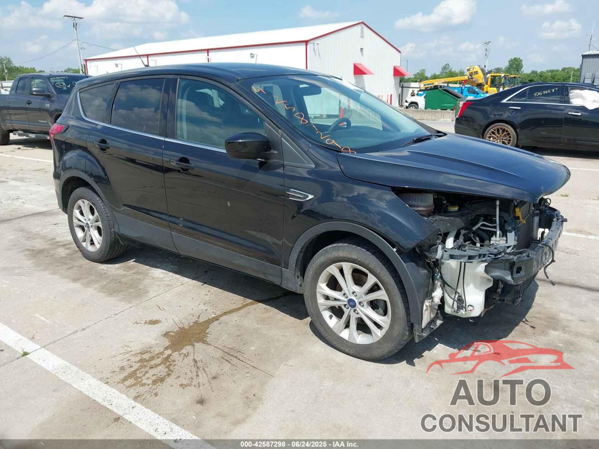 FORD ESCAPE 2019 - 1FMCU0GD9KUB23555