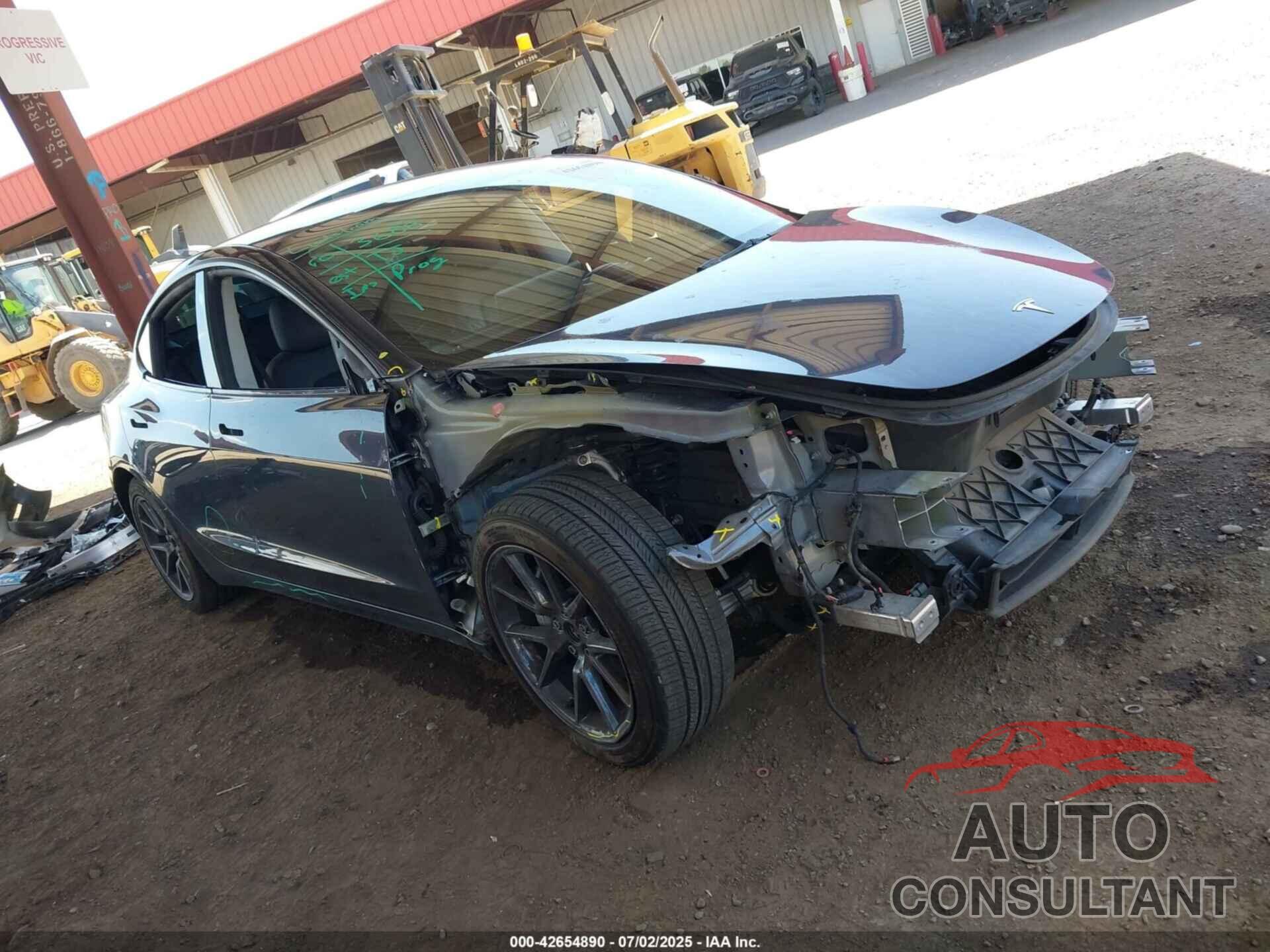 TESLA MODEL 3 2022 - 5YJ3E1EB8NF201748