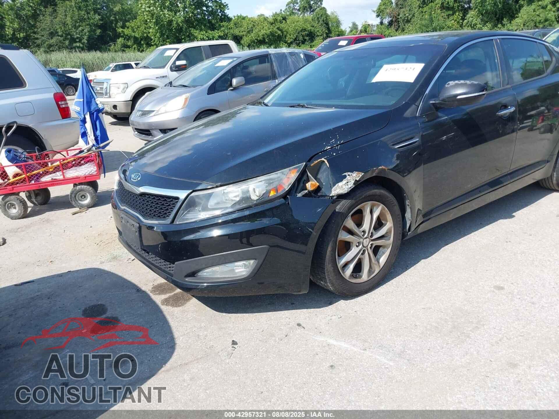 KIA OPTIMA 2011 - KNAGN4A74B5117585