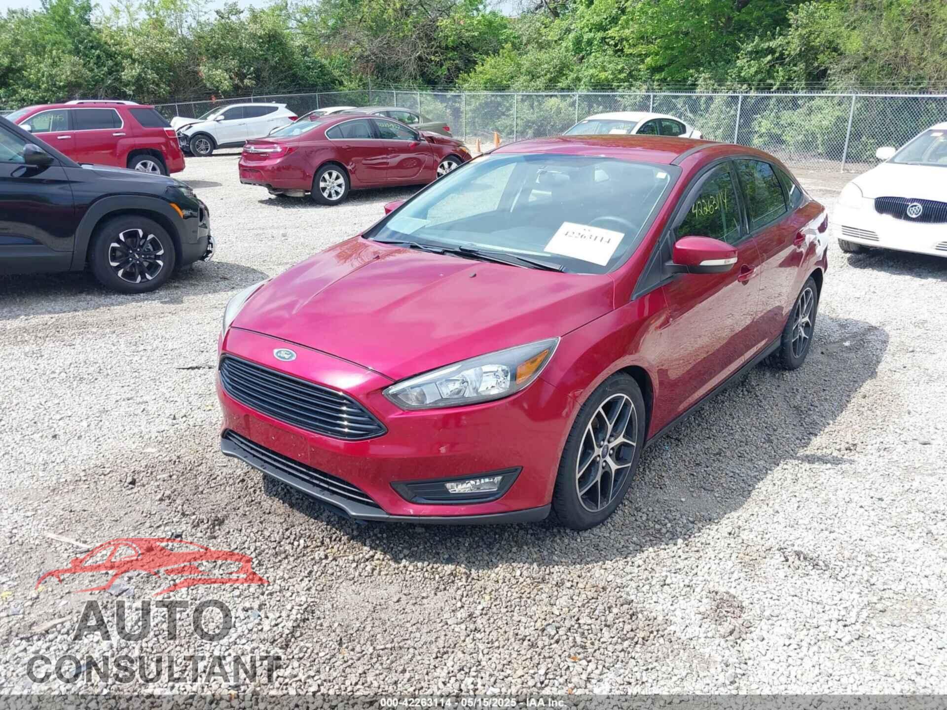 FORD FOCUS 2017 - 1FADP3FE7HL340876