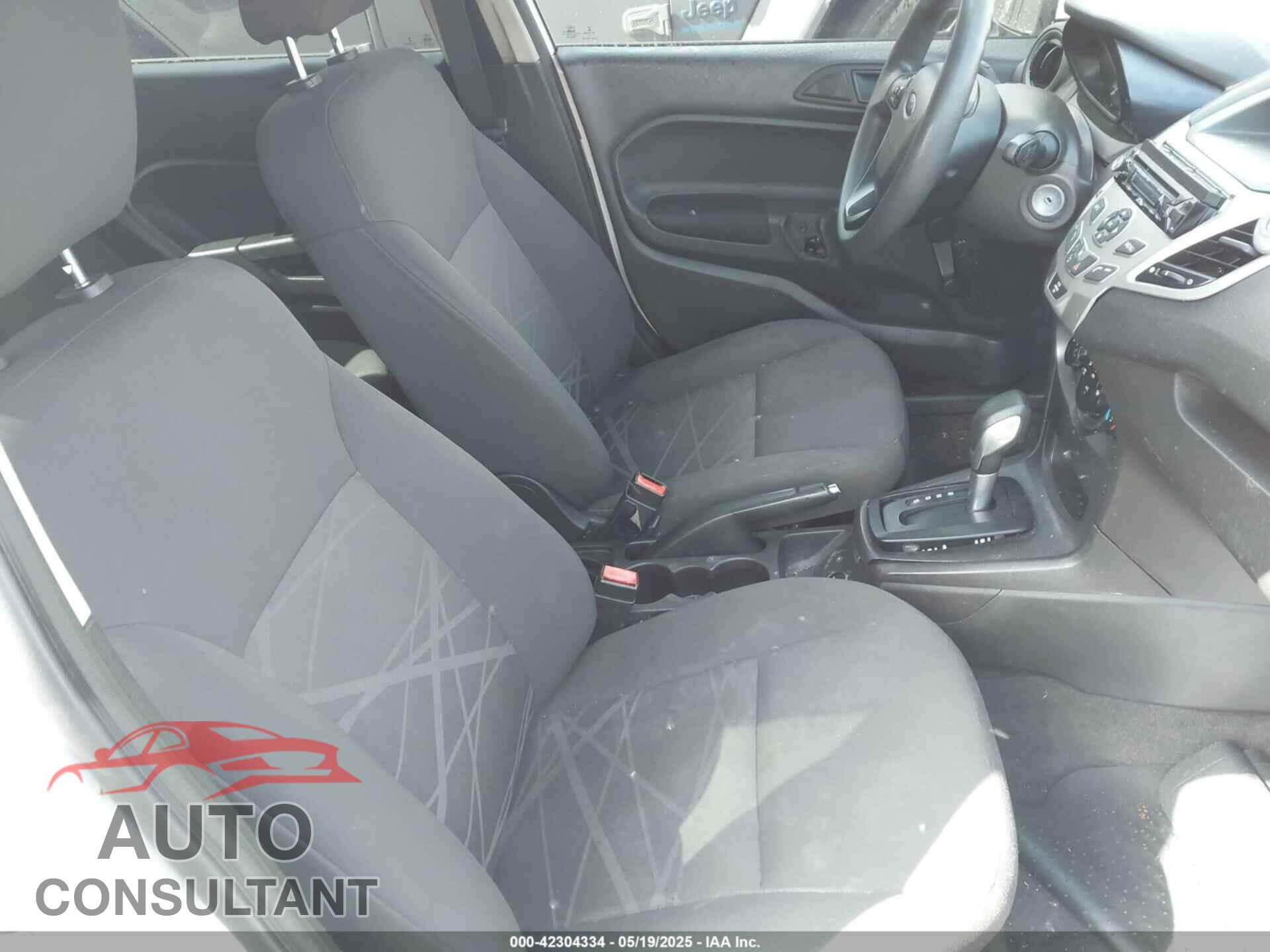 FORD FIESTA 2014 - 3FADP4AJ1EM235870