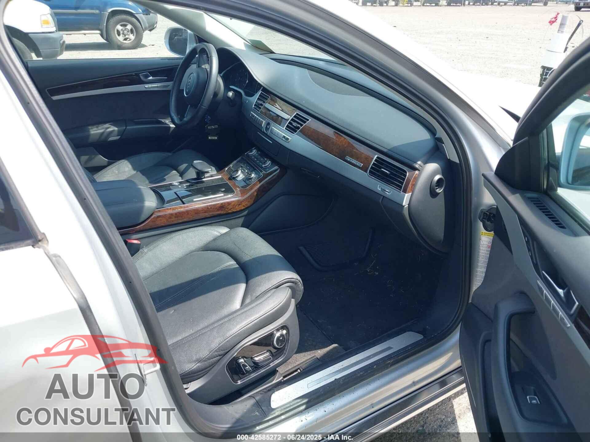 AUDI A8 2011 - WAUAVAFD9BN020384