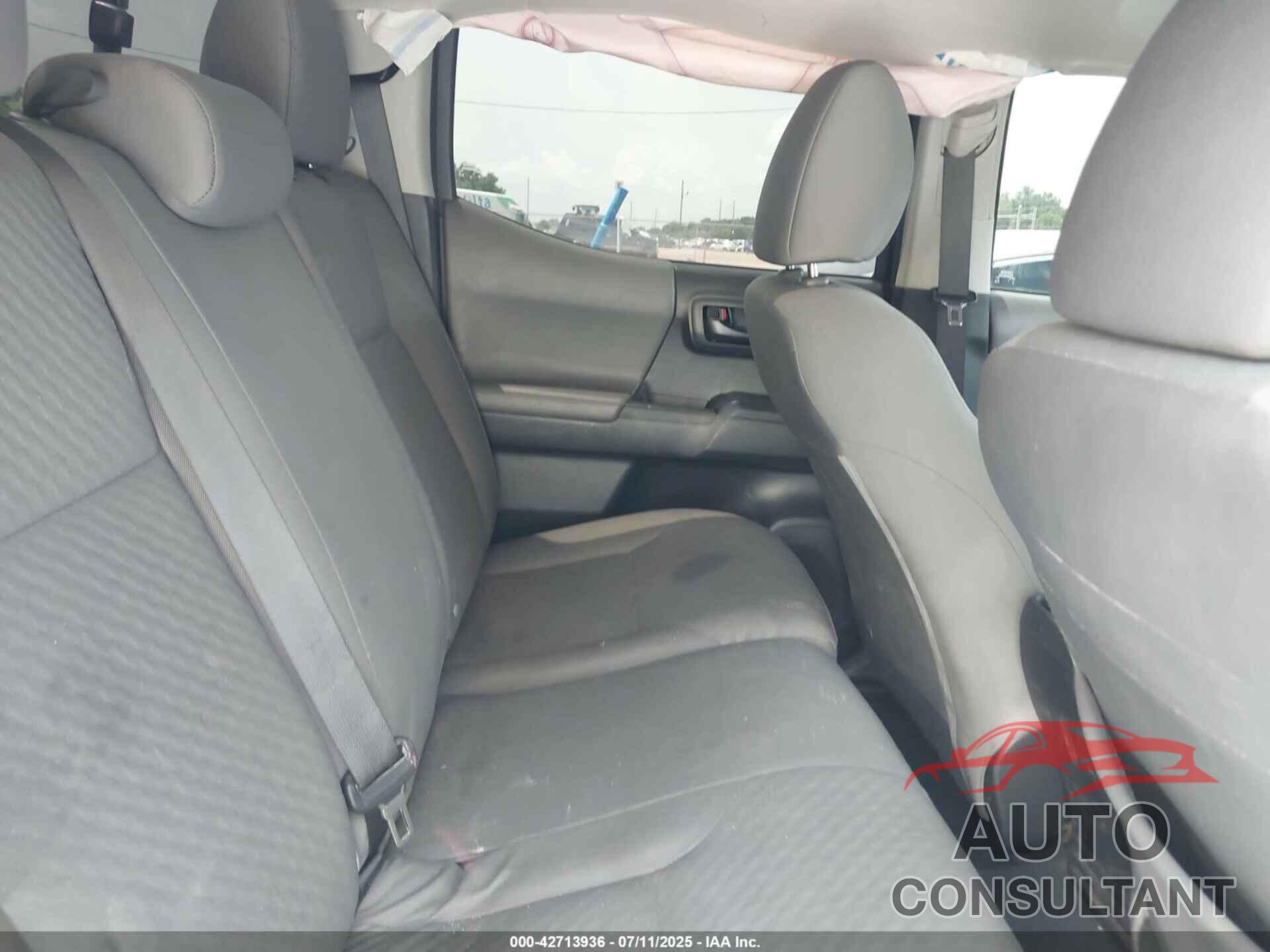 TOYOTA TACOMA 2022 - 3TMCZ5ANXNM520138