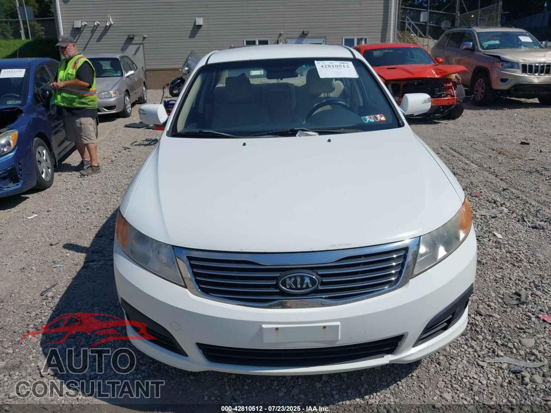 KIA OPTIMA 2010 - KNAGG4A89A5376638