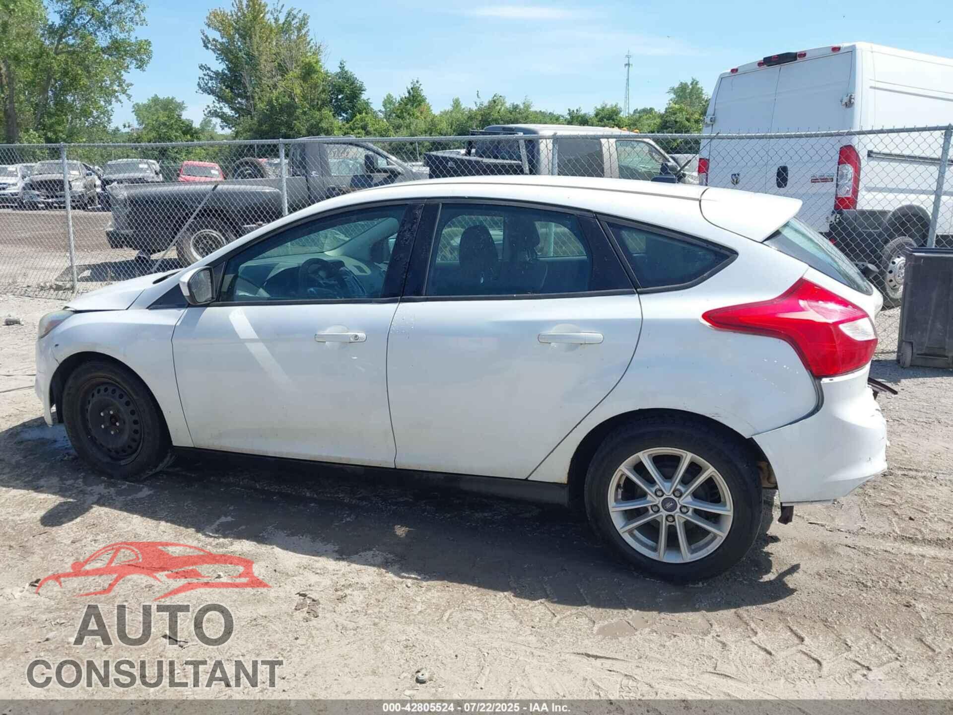 FORD FOCUS 2012 - 1FAHP3K2XCL332244