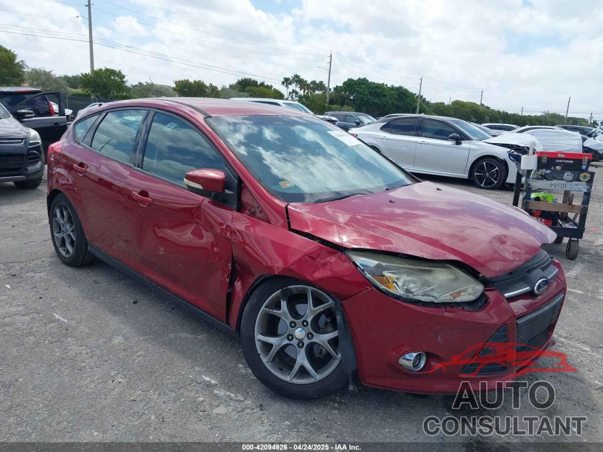 FORD FOCUS 2013 - 1FADP3K28DL210045