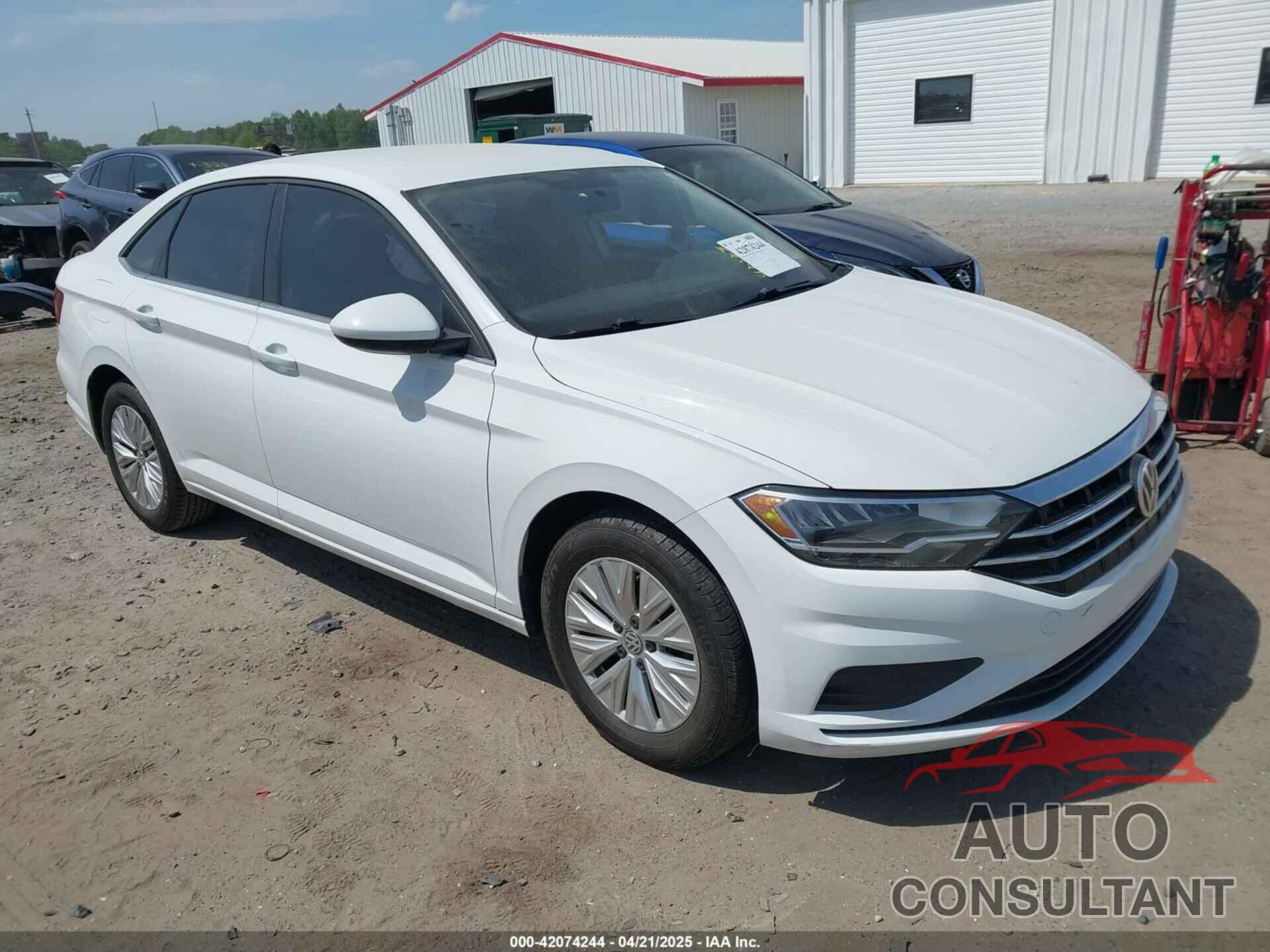 VOLKSWAGEN JETTA 2019 - 3VWN57BU4KM112040