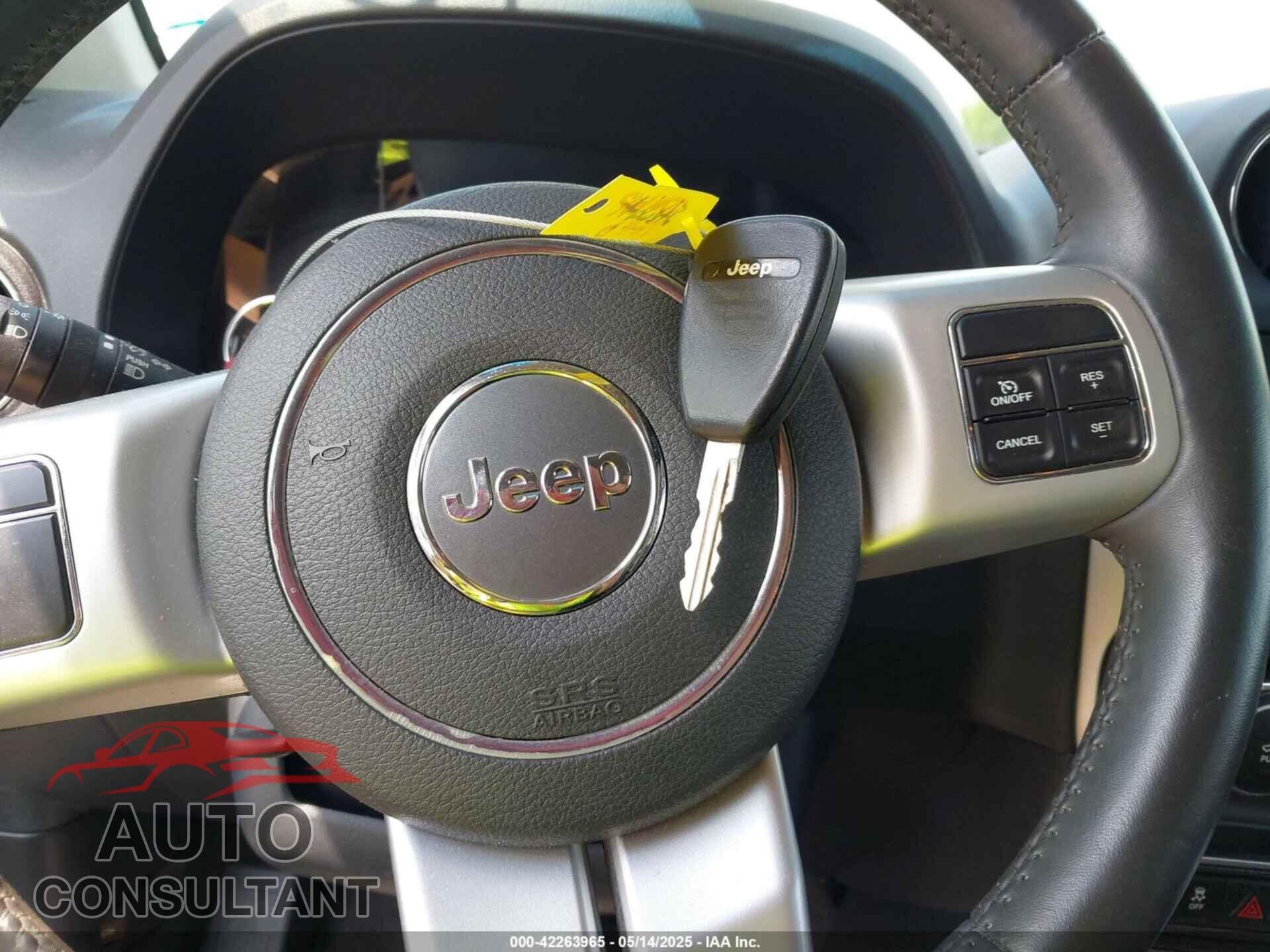 JEEP COMPASS 2015 - 1C4NJCEB5FD361630