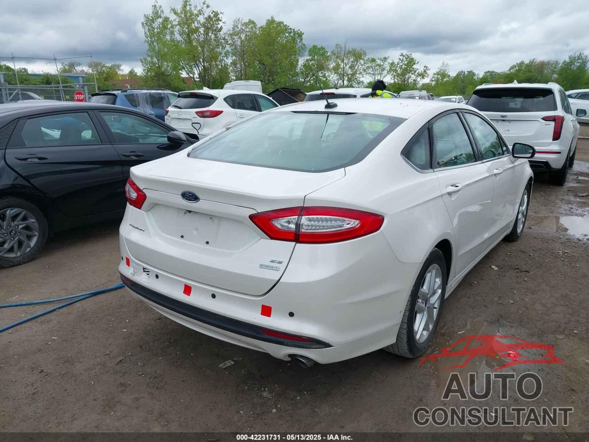 FORD FUSION 2015 - 3FA6P0HD3FR221572