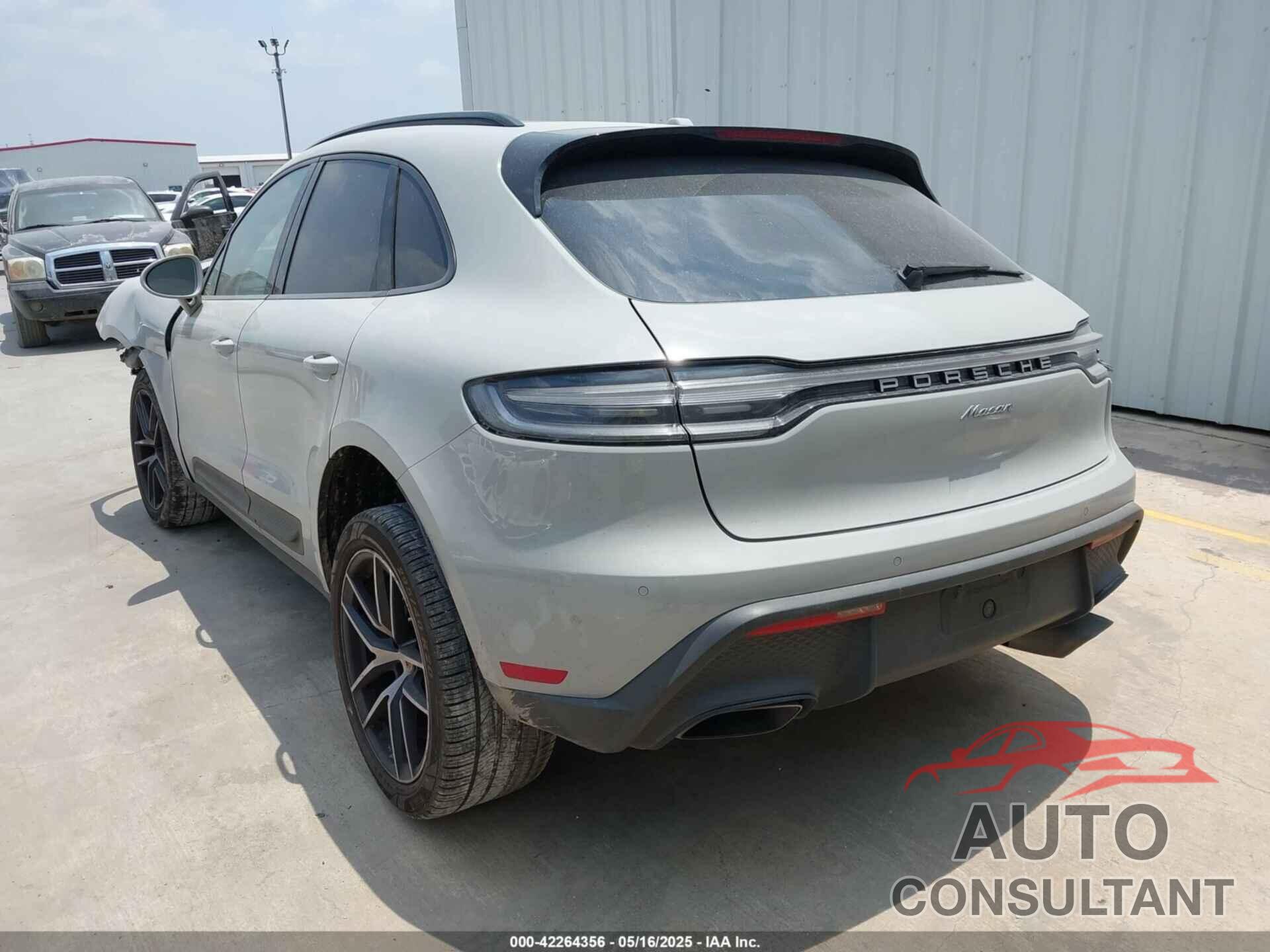 PORSCHE MACAN 2022 - WP1AA2A56NLB11535