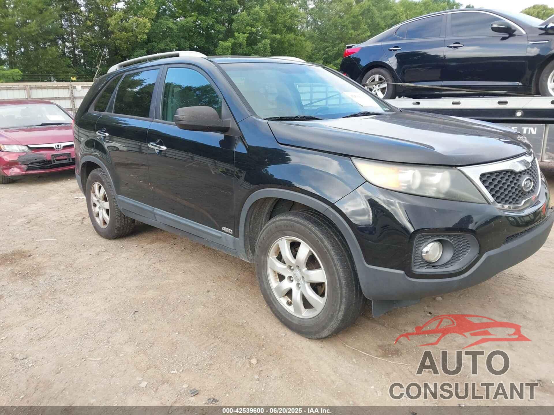 KIA SORENTO 2012 - 5XYKTDA65CG219500