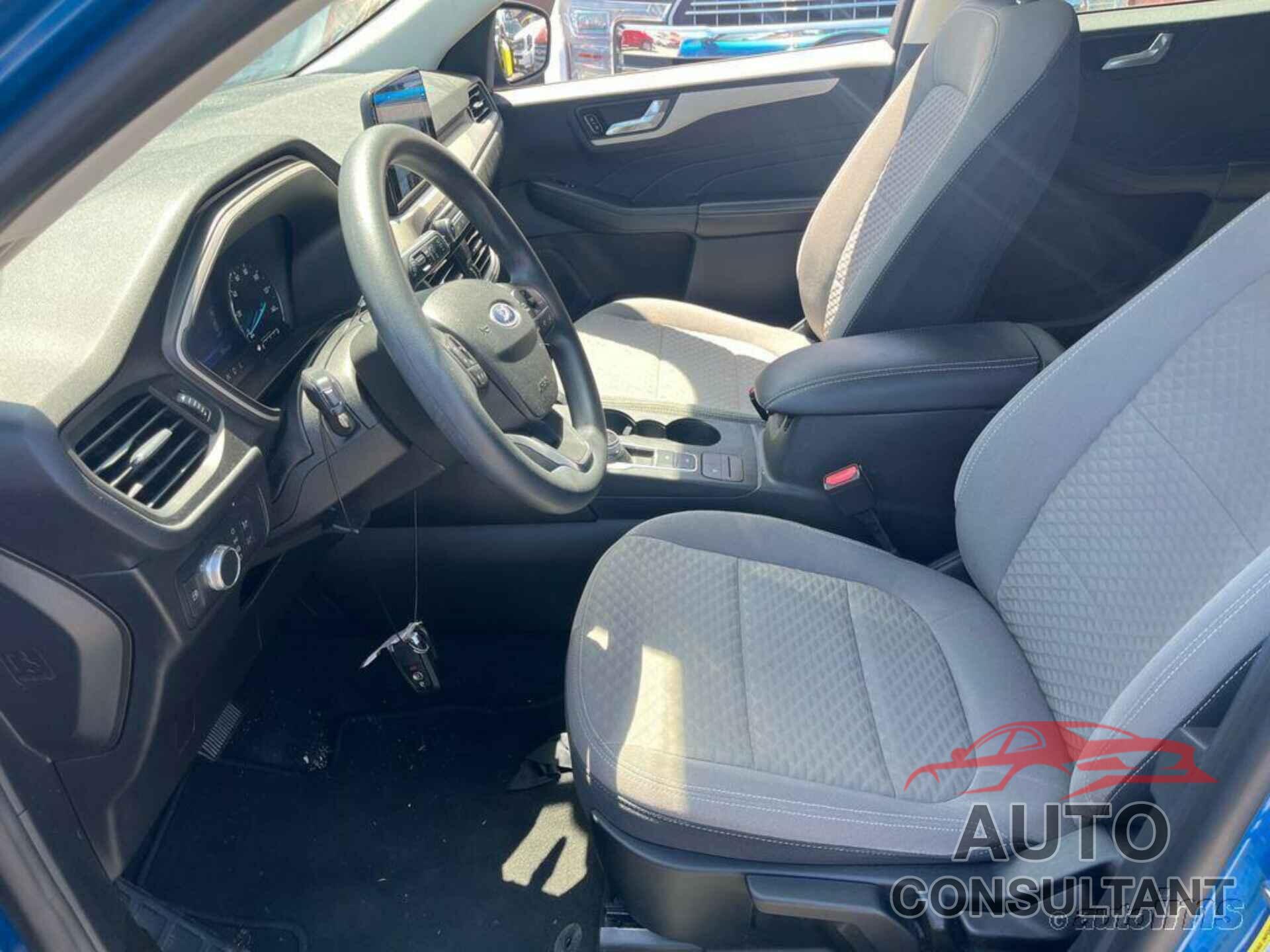 FORD ESCAPE 2021 - 1FMCU0BZ4MUA52884