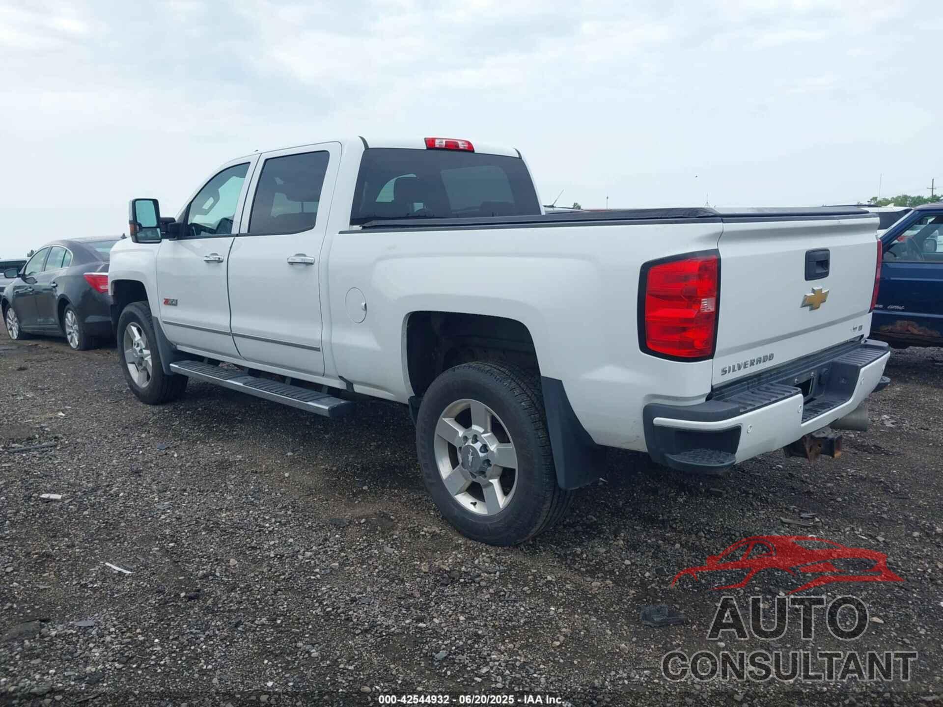 CHEVROLET SILVERADO 2500HD 2017 - 1GC1KVEY1HF242802