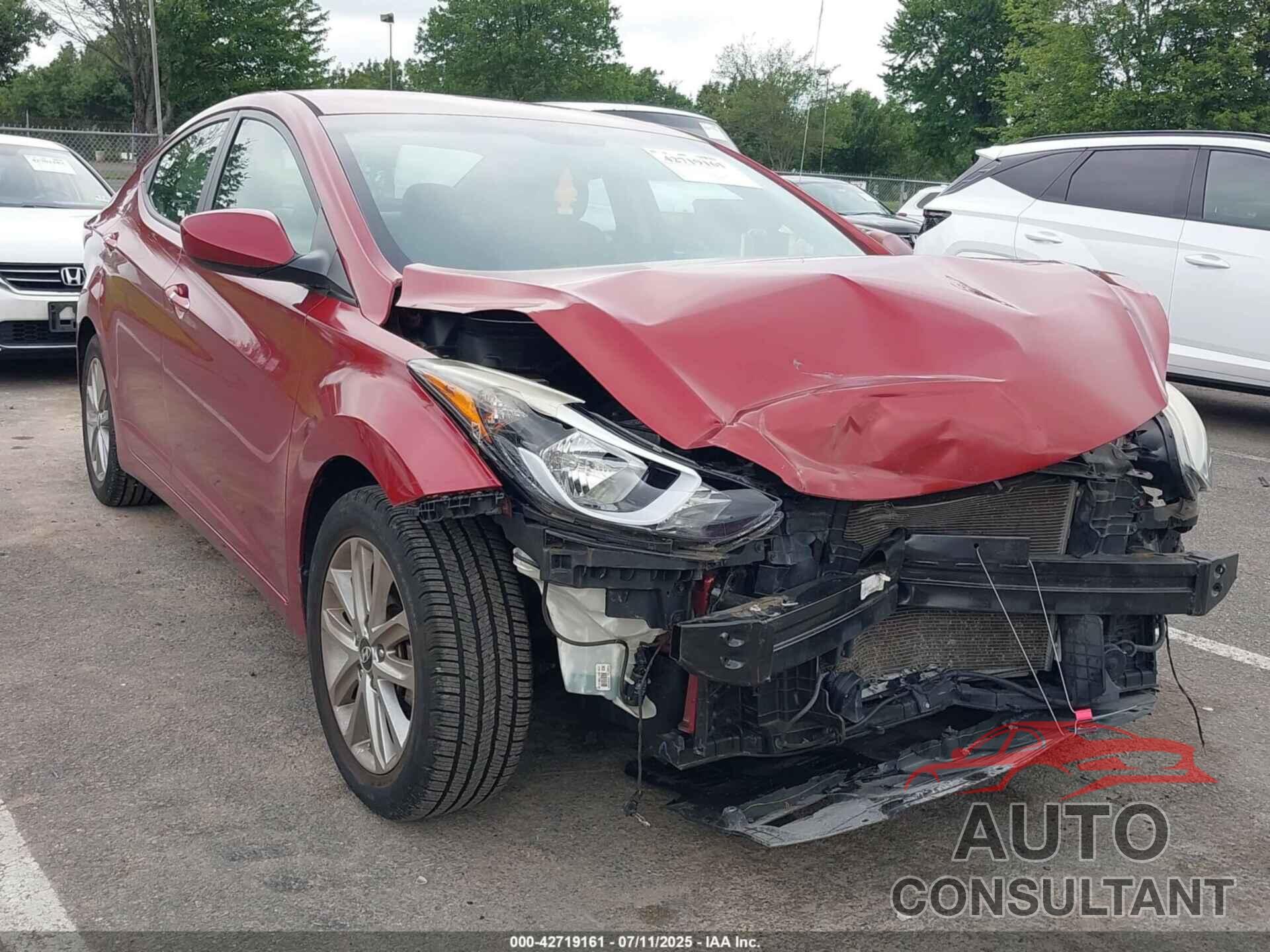 HYUNDAI ELANTRA 2016 - 5NPDH4AE0GH723114