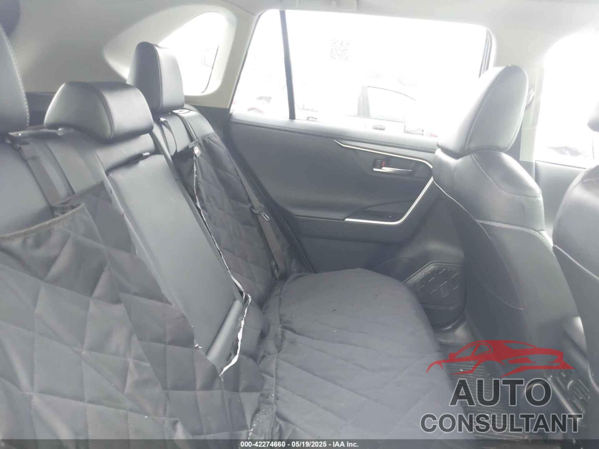 TOYOTA RAV4 2021 - JTMN1RFV6MD077917