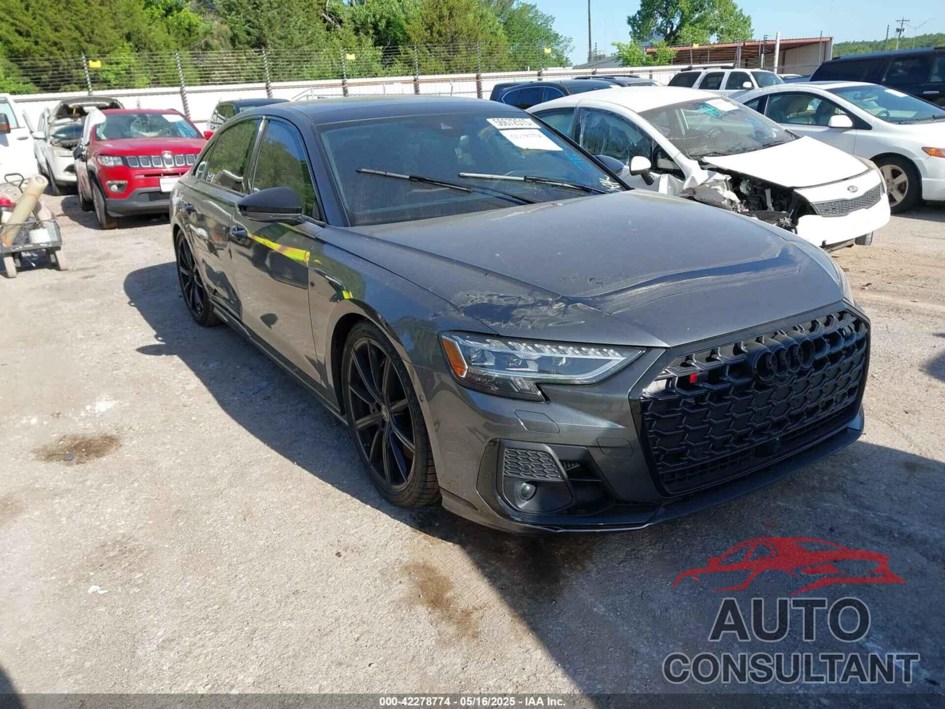 AUDI S8 2023 - WAULSAF81PN011643