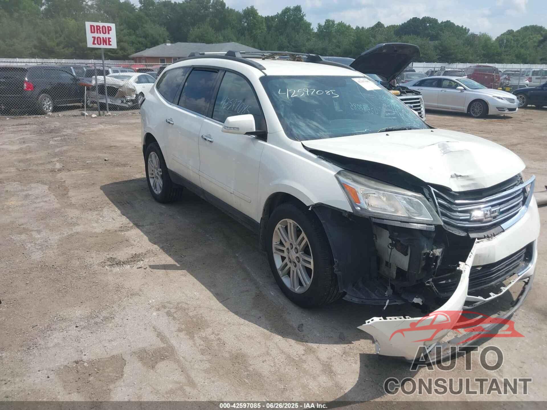 CHEVROLET TRAVERSE 2013 - 1GNKVGKD7DJ125877