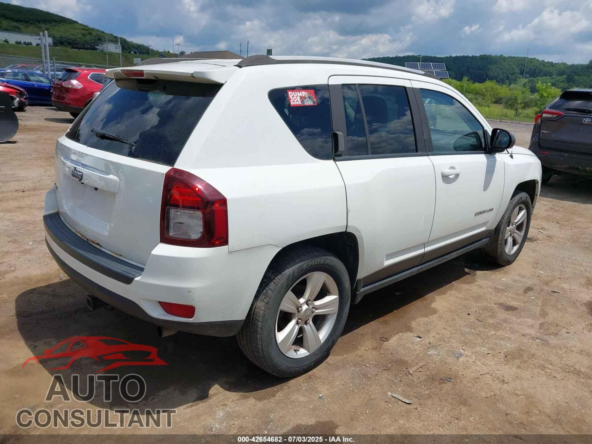 JEEP COMPASS 2015 - 1C4NJDBB8FD371000
