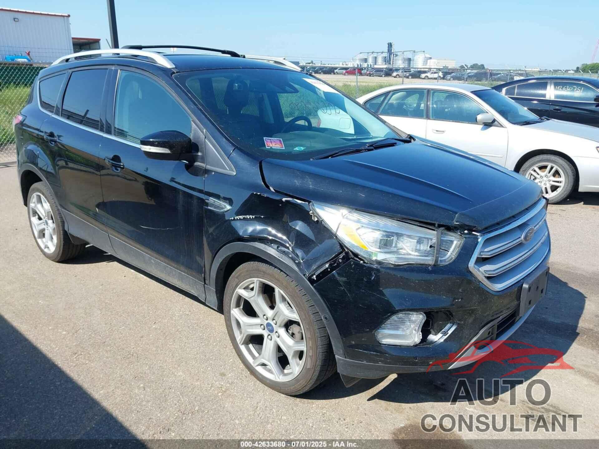 FORD ESCAPE 2018 - 1FMCU9J94JUA72070