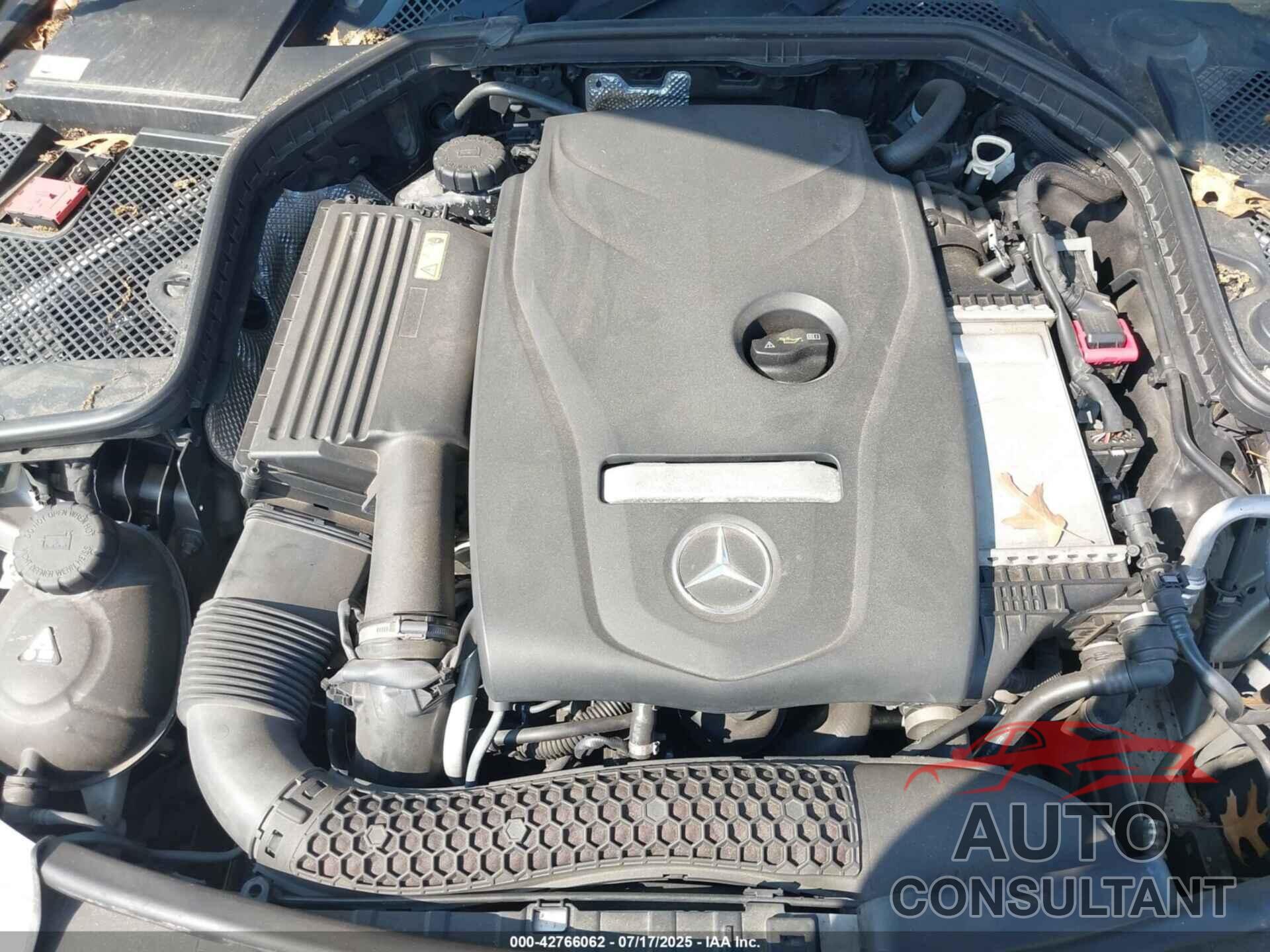 MERCEDES-BENZ C 2015 - 55SWF4KB2FU032942