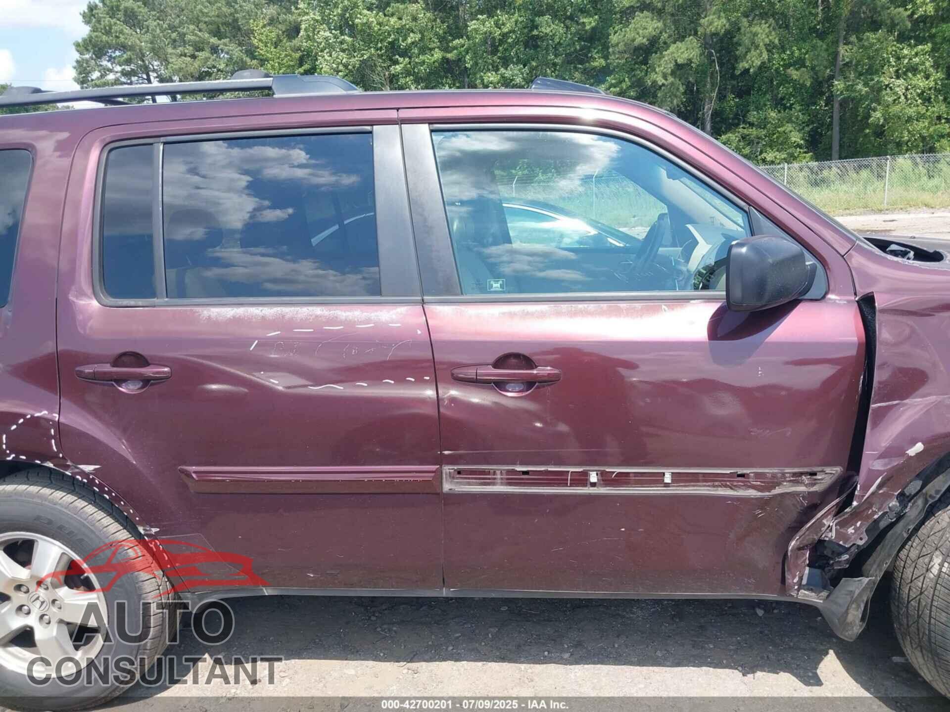 HONDA PILOT 2011 - 5FNYF4H52BB078261