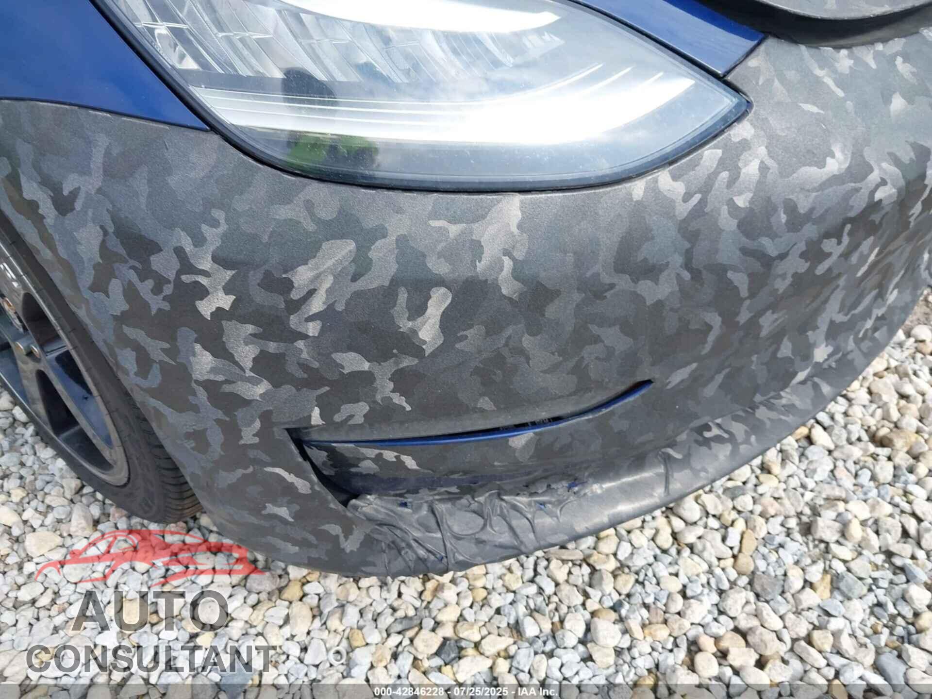 TESLA MODEL 3 2018 - 5YJ3E1EA9JF030915