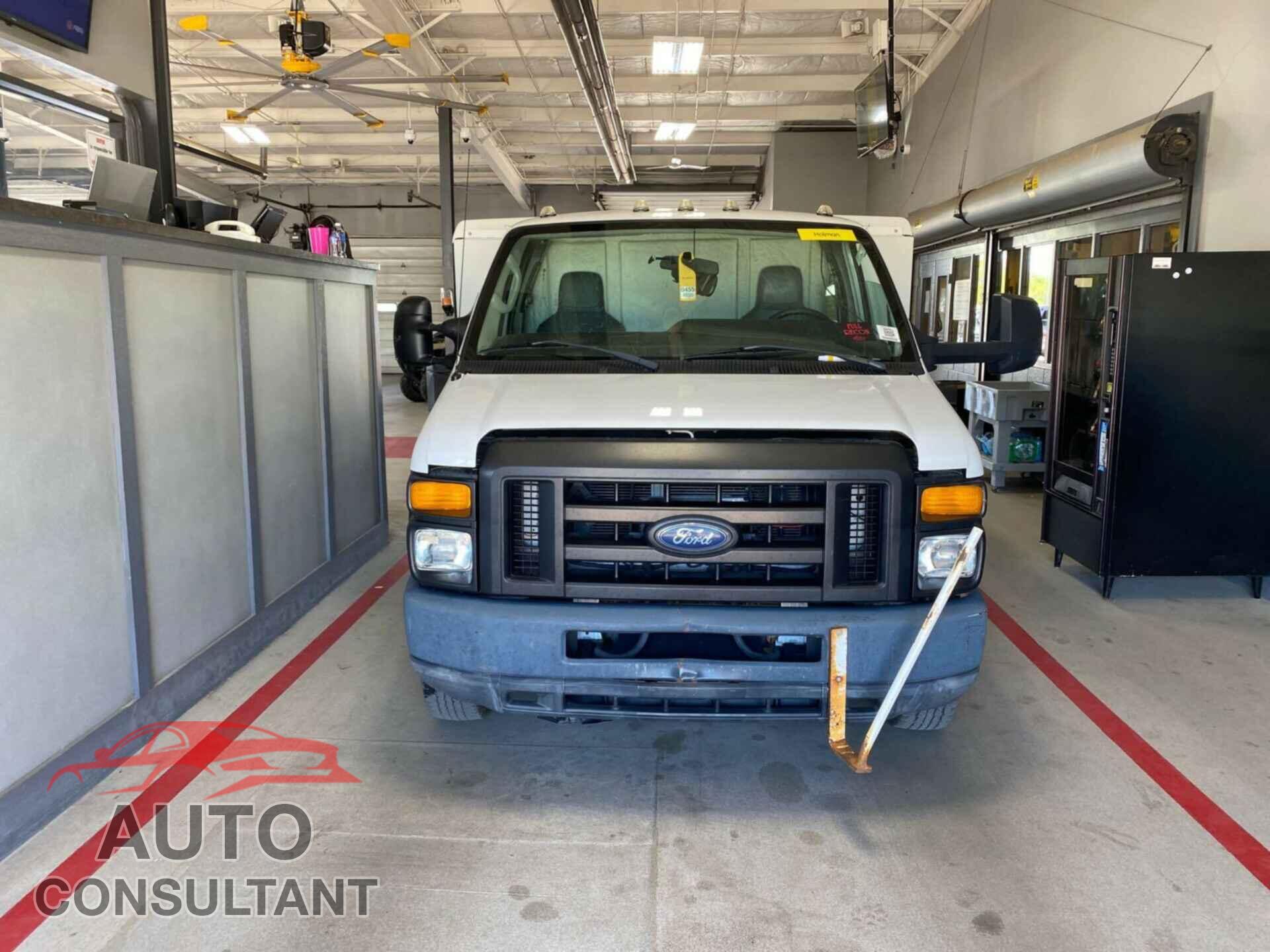 FORD ECONOLINE 2012 - 1FDXE4FL5CDA66724