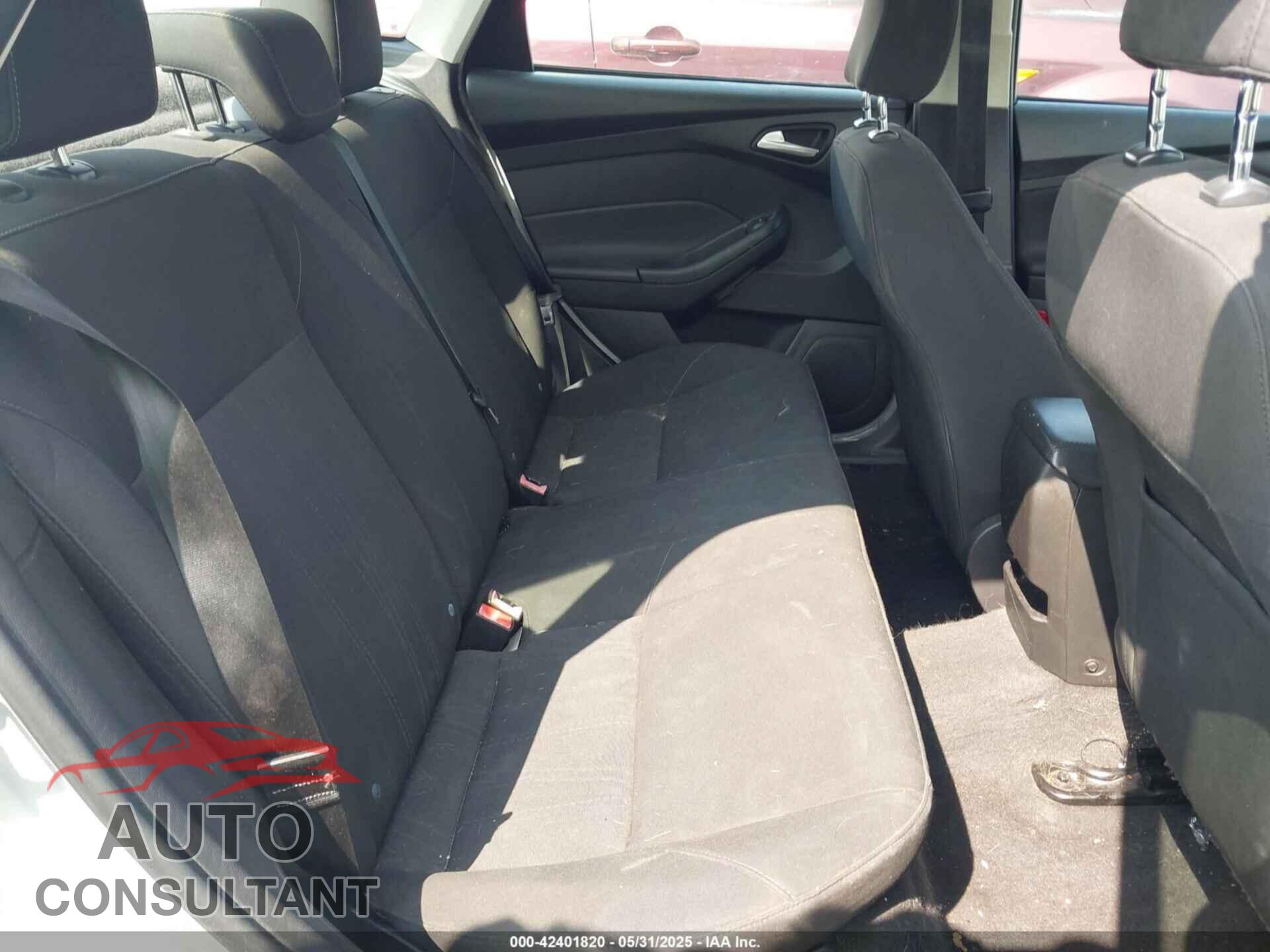 FORD FOCUS 2015 - 1FADP3F21FL348863