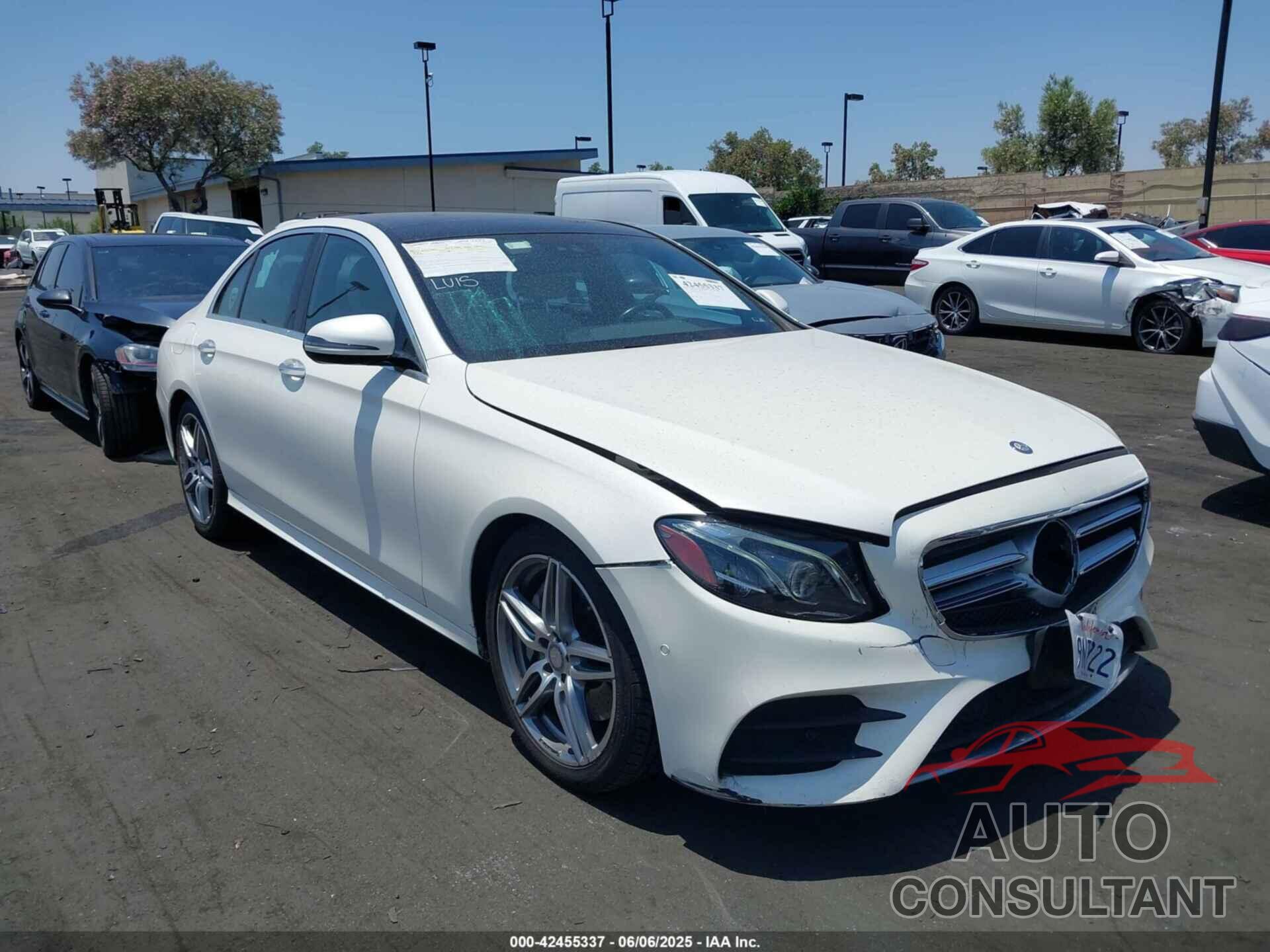 MERCEDES-BENZ E 300 2017 - WDDZF4JB4HA185209