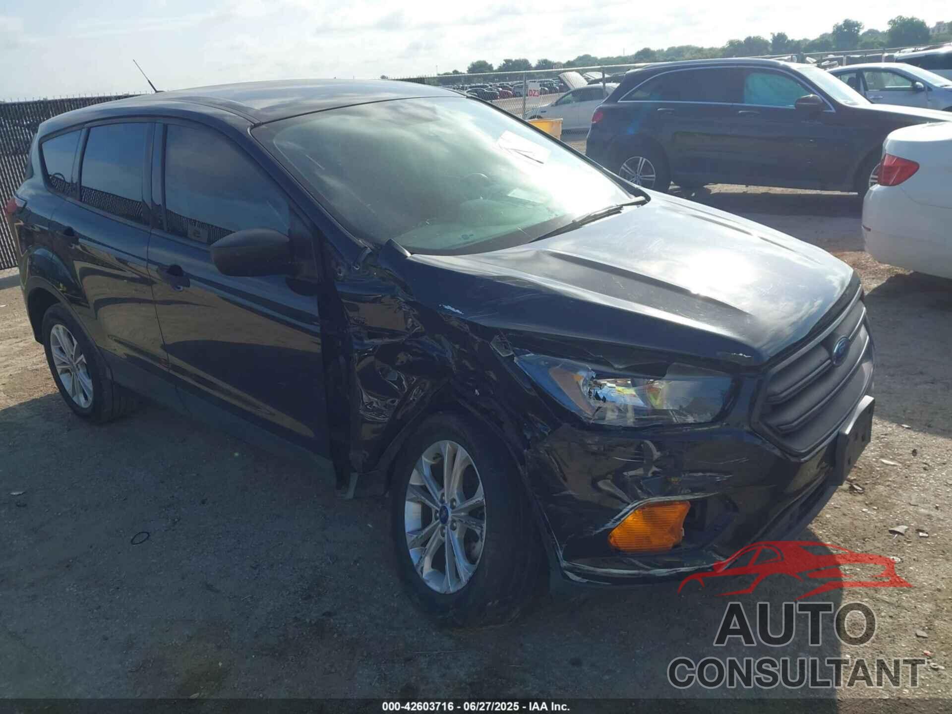 FORD ESCAPE 2019 - 1FMCU0F70KUA18186