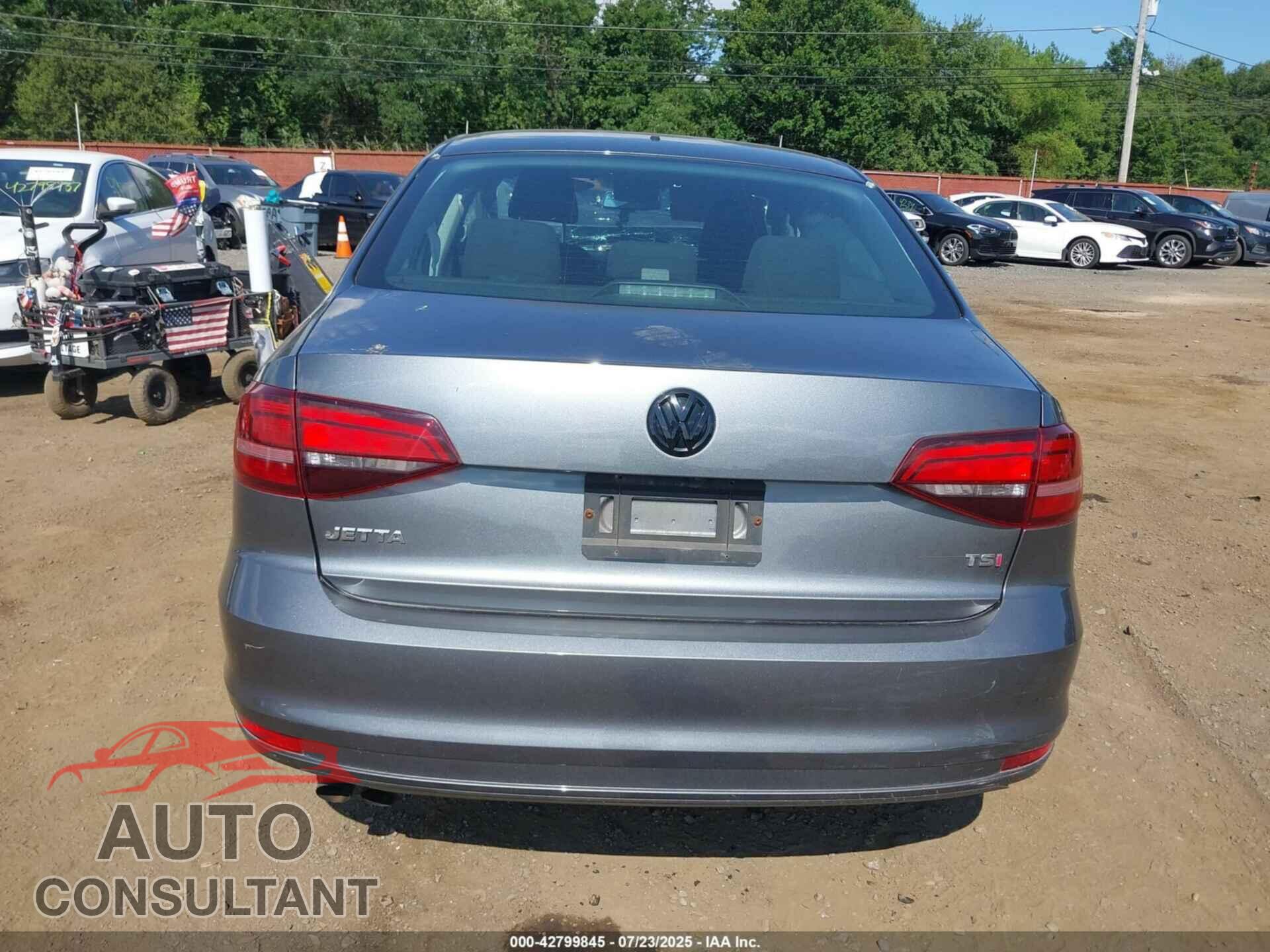 VOLKSWAGEN JETTA 2017 - 3VW2B7AJ2HM398580