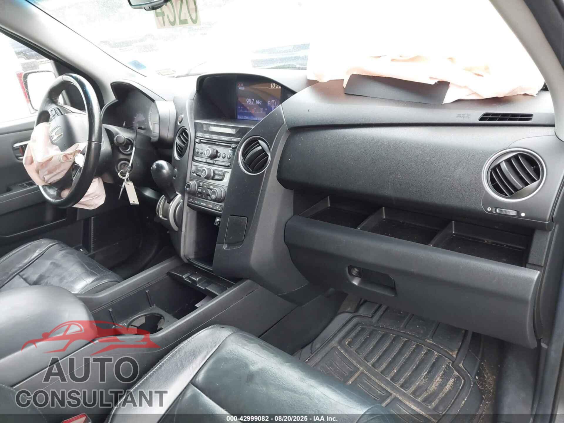HONDA PILOT 2013 - 5FNYF4H56DB002982