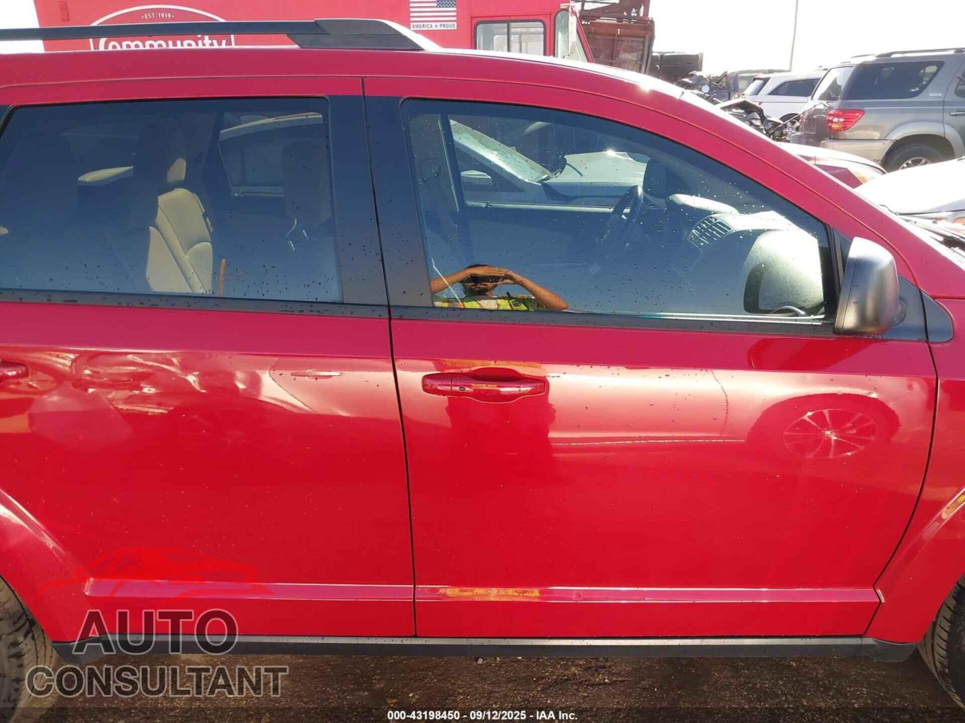 DODGE JOURNEY 2017 - 3C4PDCAB5HT504451