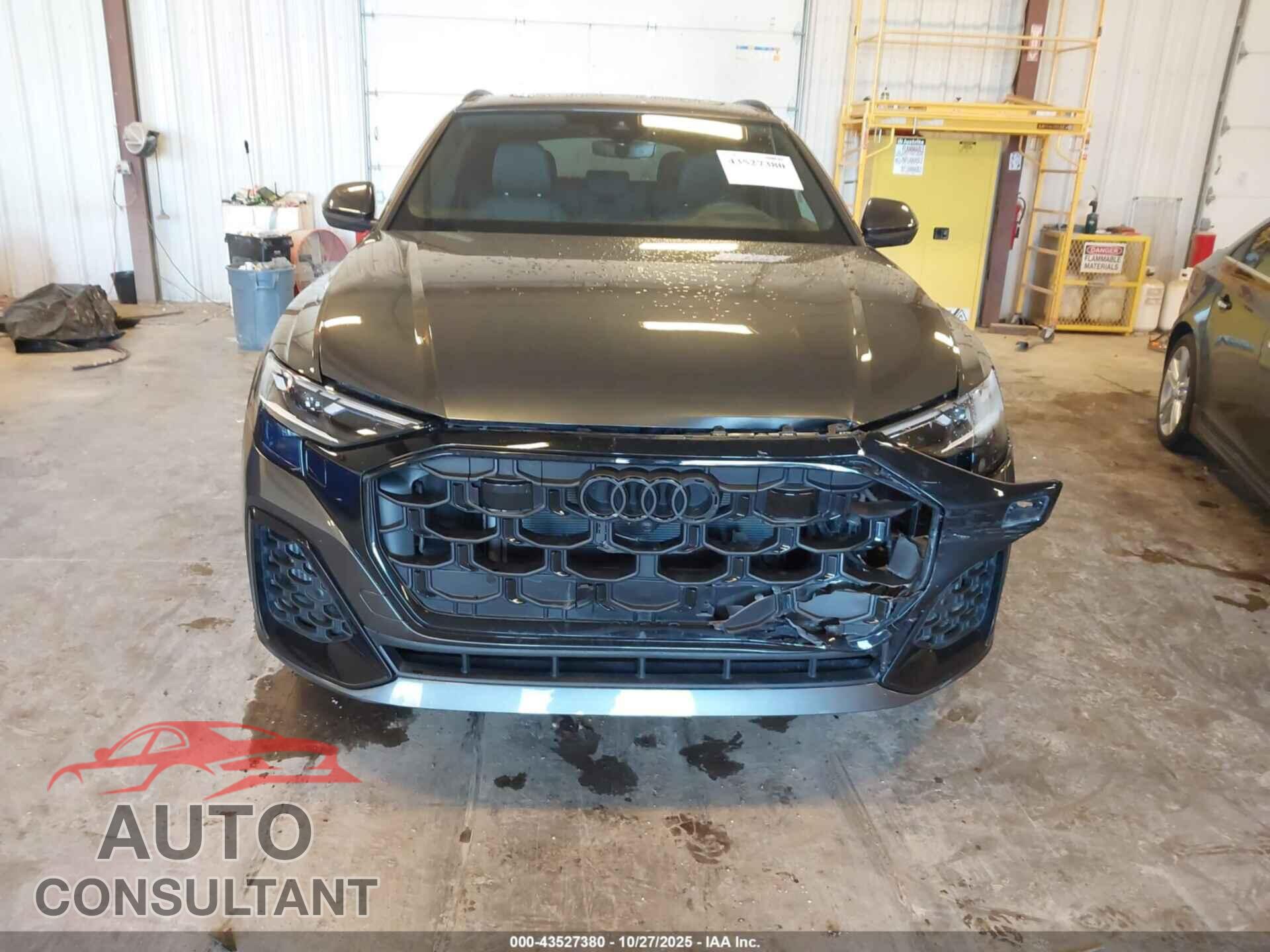 AUDI Q8 2024 - WA1EVBF18RD005644