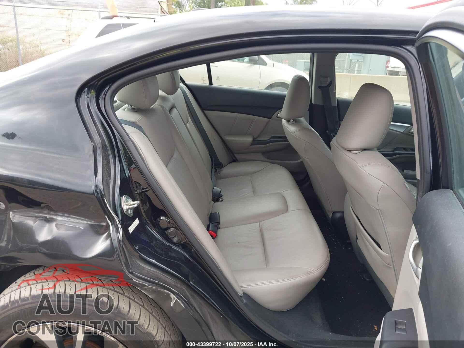 HONDA CIVIC 2013 - 19XFB2F94DE252871