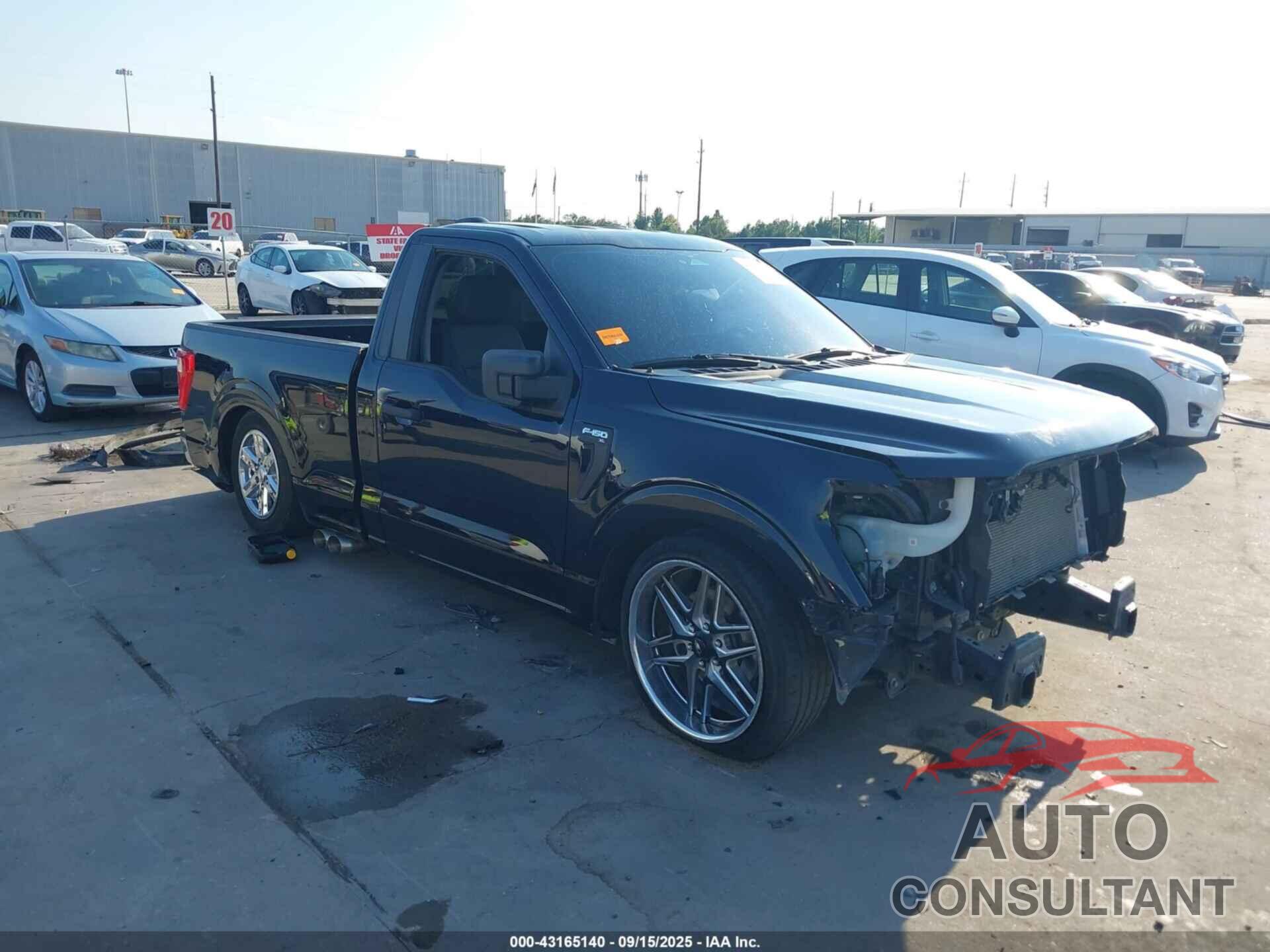FORD F-150 2023 - 1FTMF1C50PKE48492