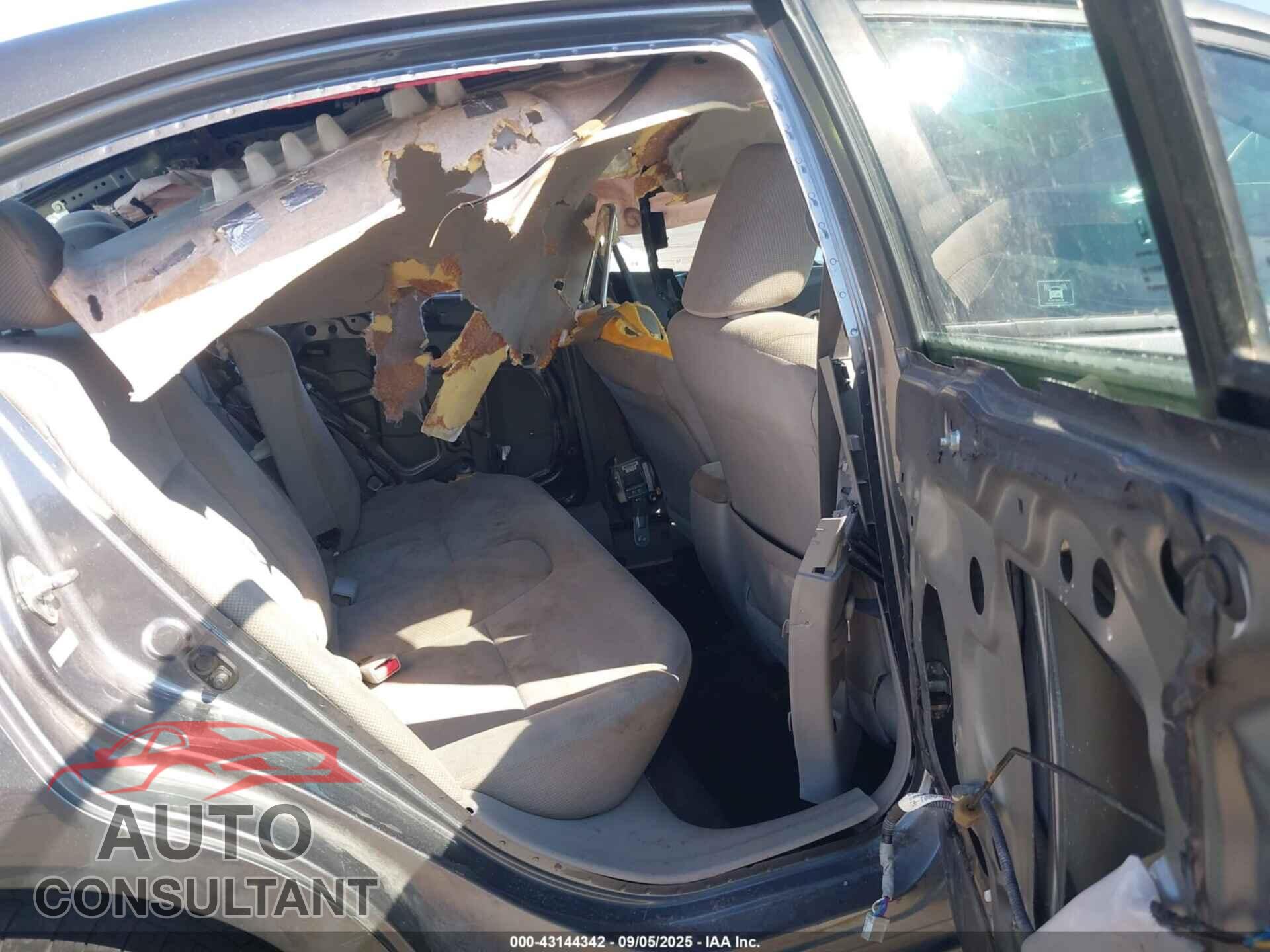 HONDA CIVIC 2012 - 2HGFB2F56CH320217
