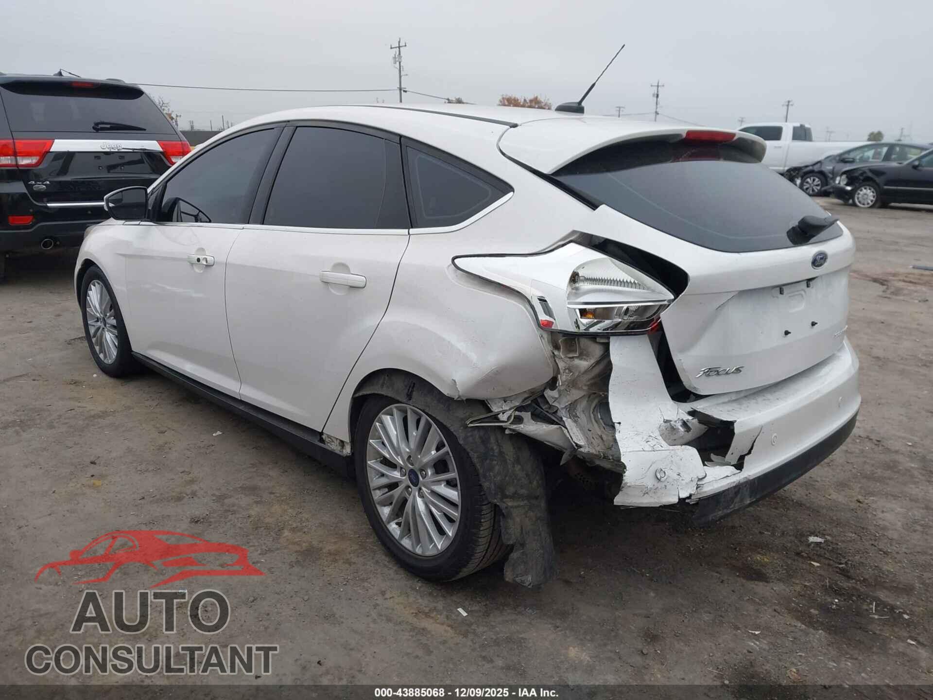 FORD FOCUS 2017 - 1FADP3N2XHL239192