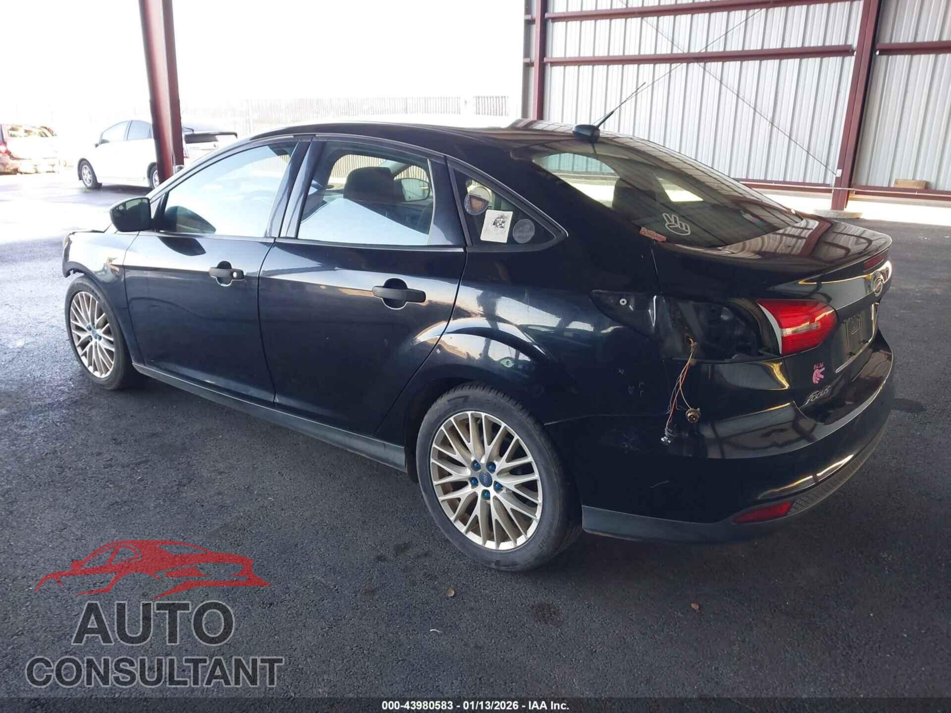 FORD FOCUS 2016 - 1FADP3E28GL234586