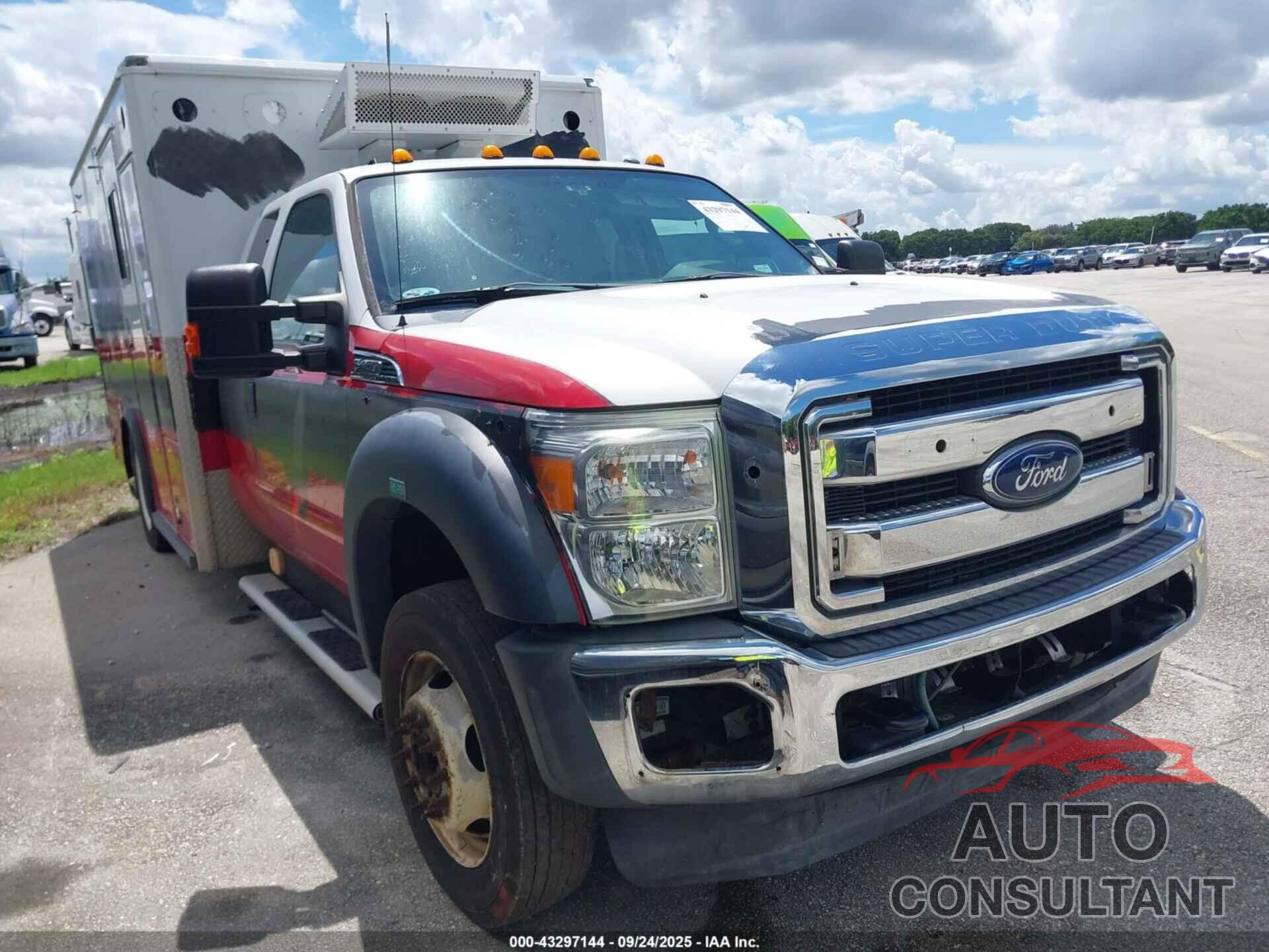 FORD F-450 CHASSIS 2015 - 1FD0X4HT5FED45596